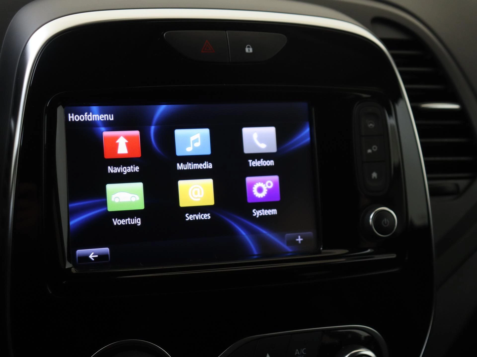 Renault-Captur-image-20