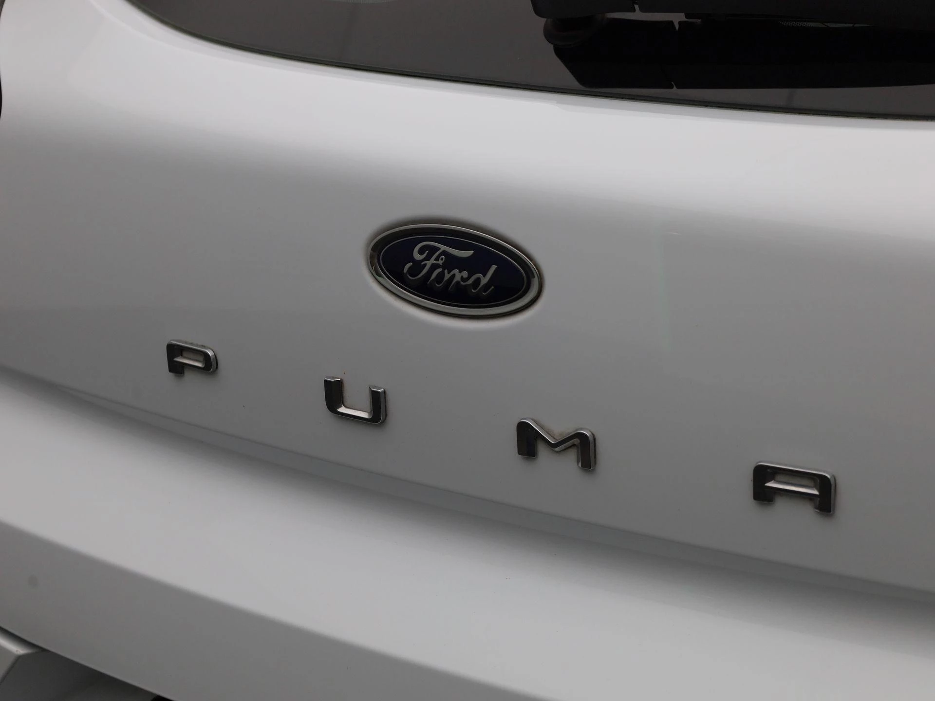 Ford Puma 1.0 EcoBoost Hybrid Titanium