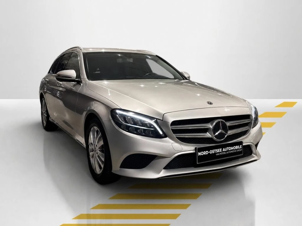 Mercedes-Benz-C-Klasse 200-image-16