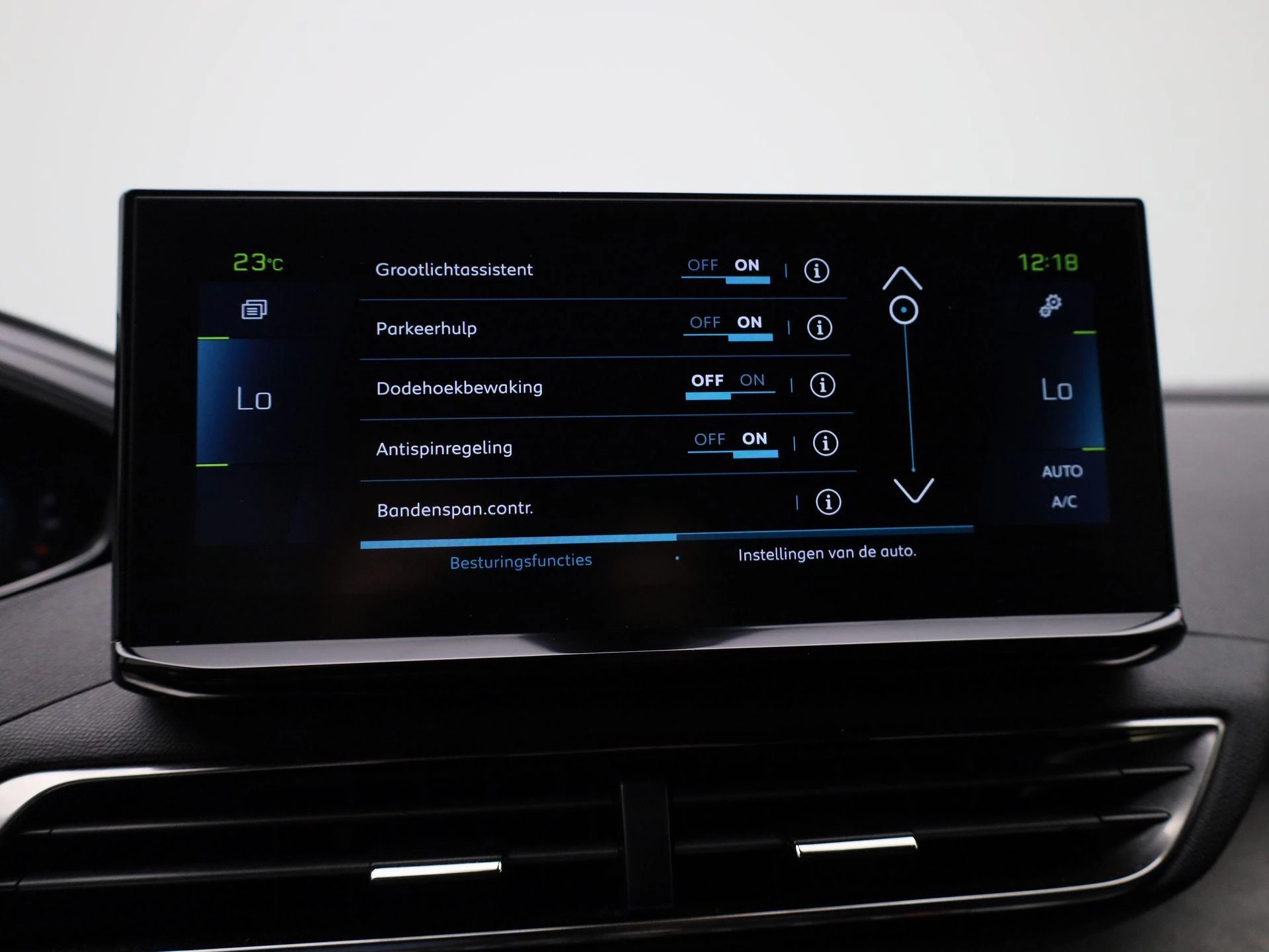 Peugeot 3008 1.6 HYBRID4 300 e-Auto8 GT