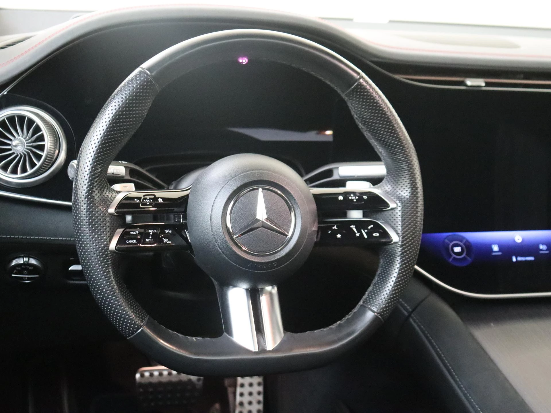 Mercedes-Benz EQS SUV 450 4MATIC AMG Line 7p 118 kWh
