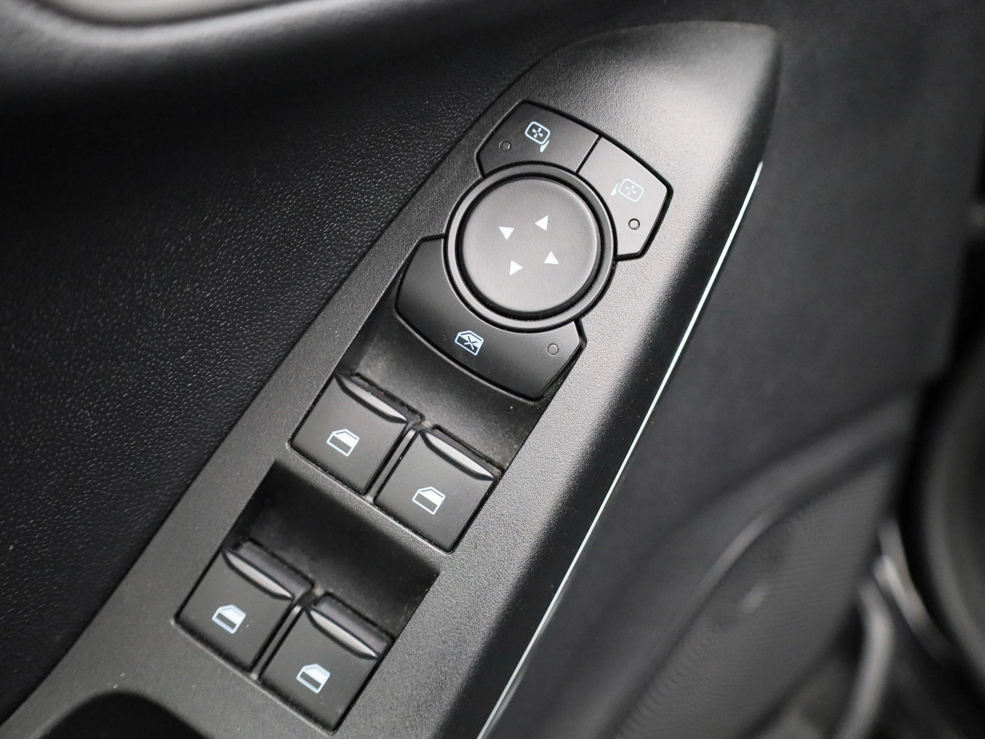 Ford-Fiesta-image-28