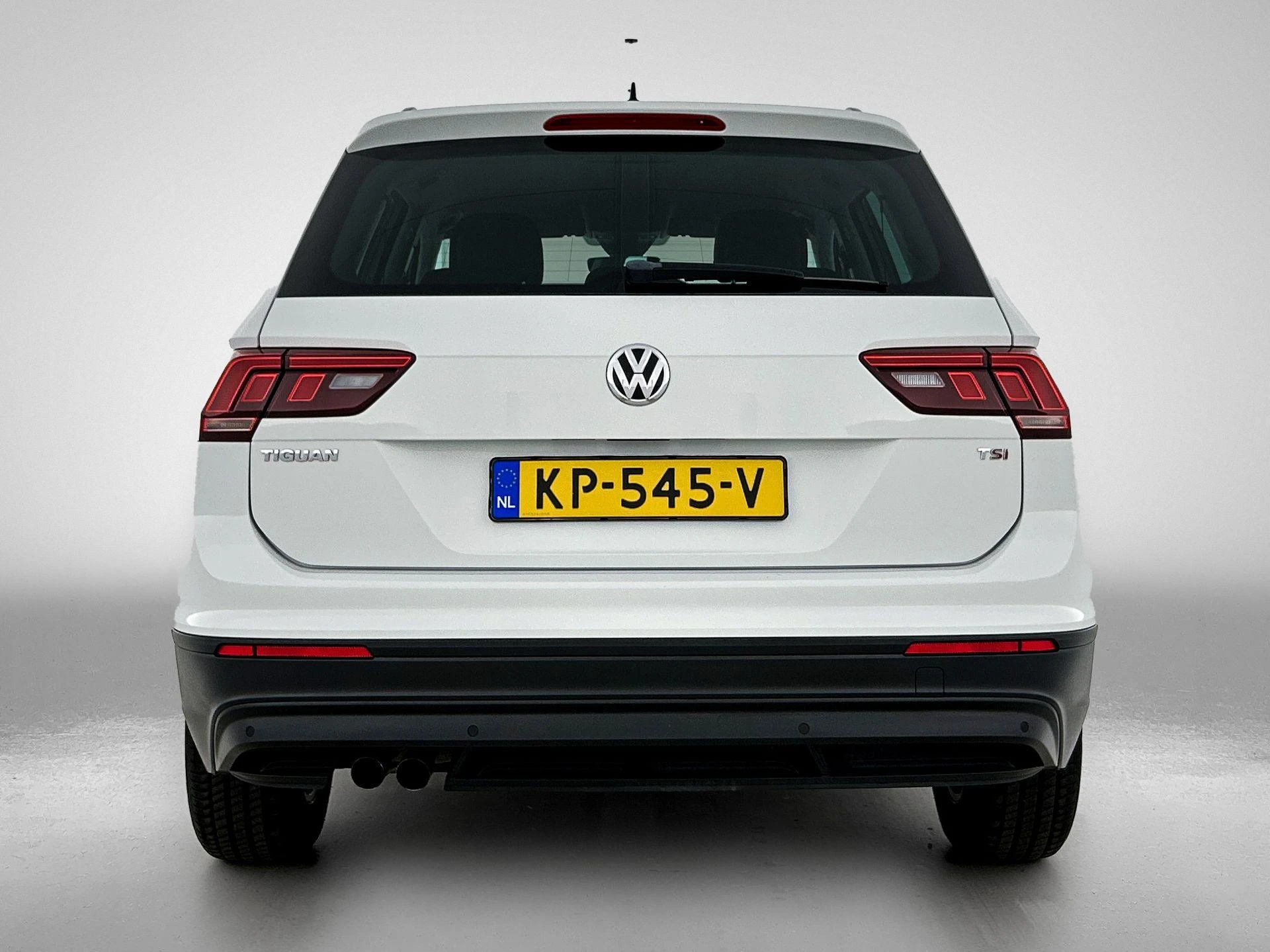 Volkswagen-Tiguan-image-2