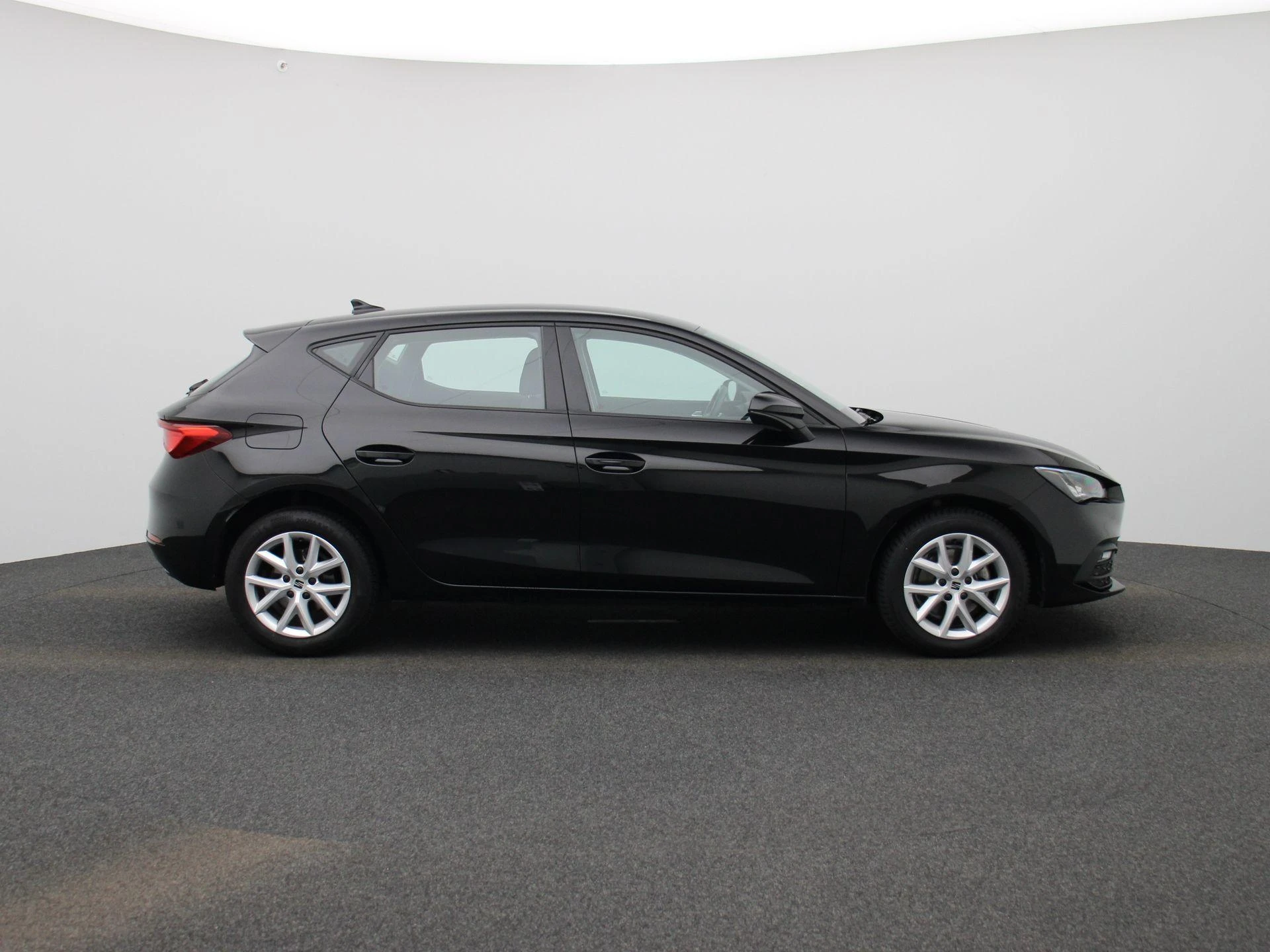 SEAT-Leon-image-5