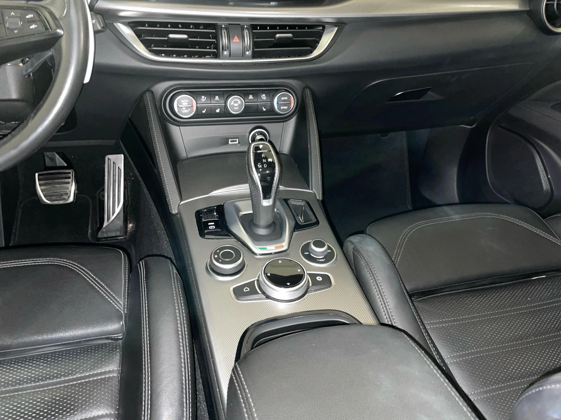 Alfa Romeo Stelvio 2.2 MJD 210 Q4 Veloce