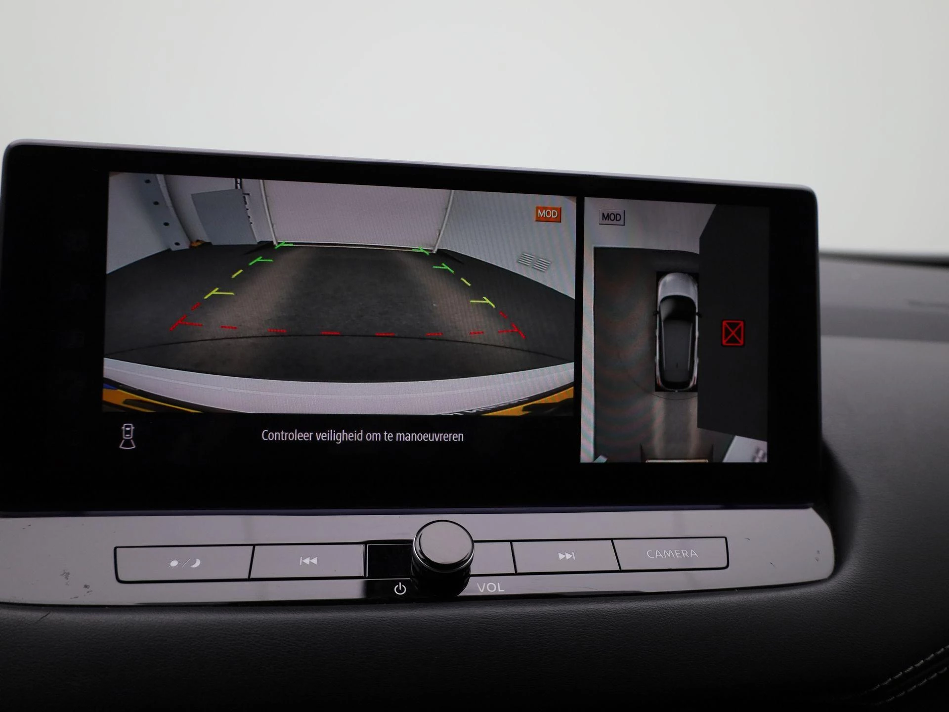 Nissan-QASHQAI-image-25