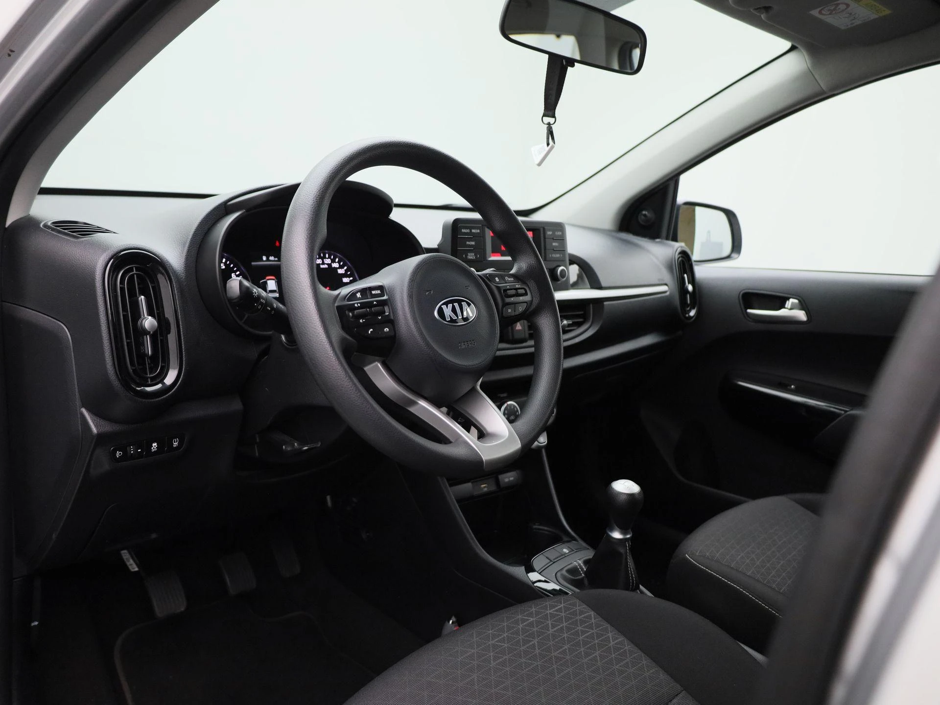 Kia-Picanto-image-21