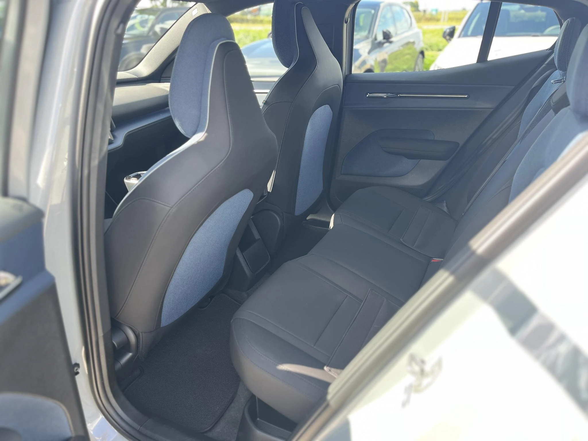 Volvo-EX30-image-7