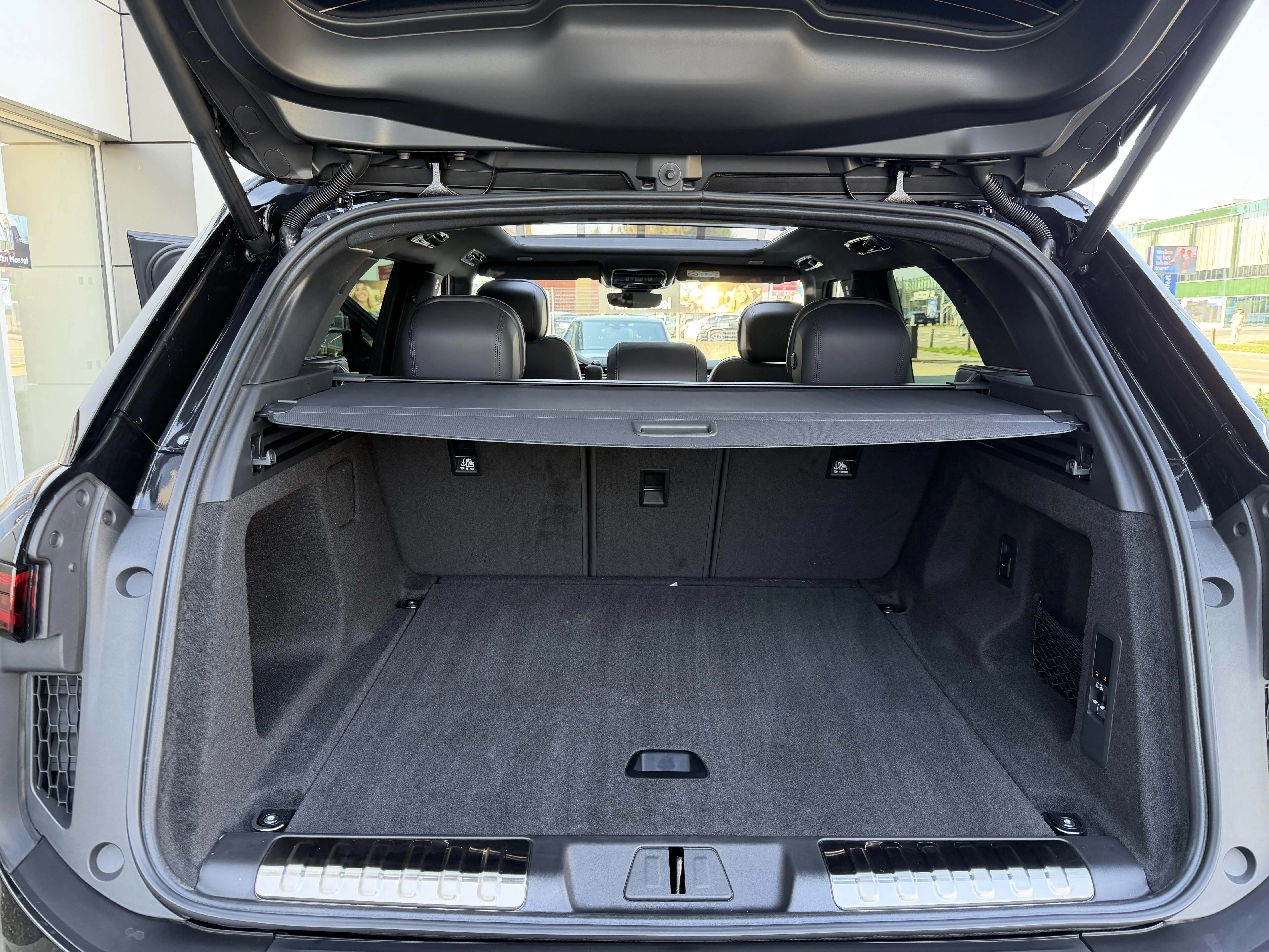 Land Rover-Range Rover Sport-image-7