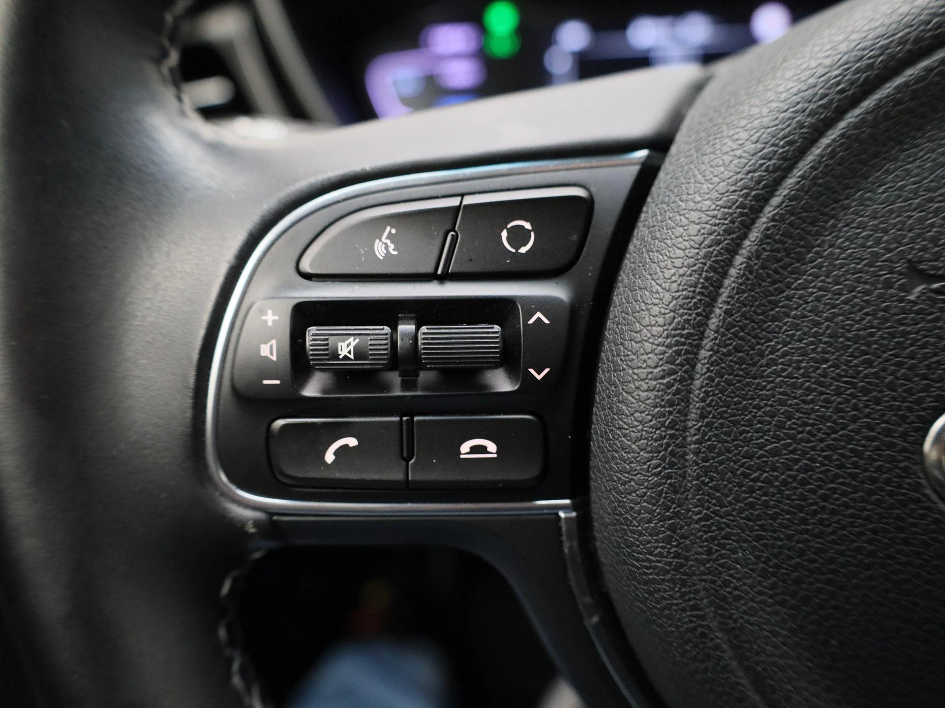 Kia-Niro-image-18