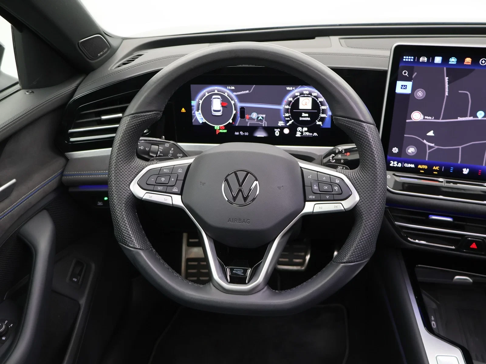 Volkswagen Passat SW Passat R-Line Business Premium 1.5TSI 150 pk *FULL OPTION*R-LINE*SPORTZETELS*PANO DAK*LEDER*...