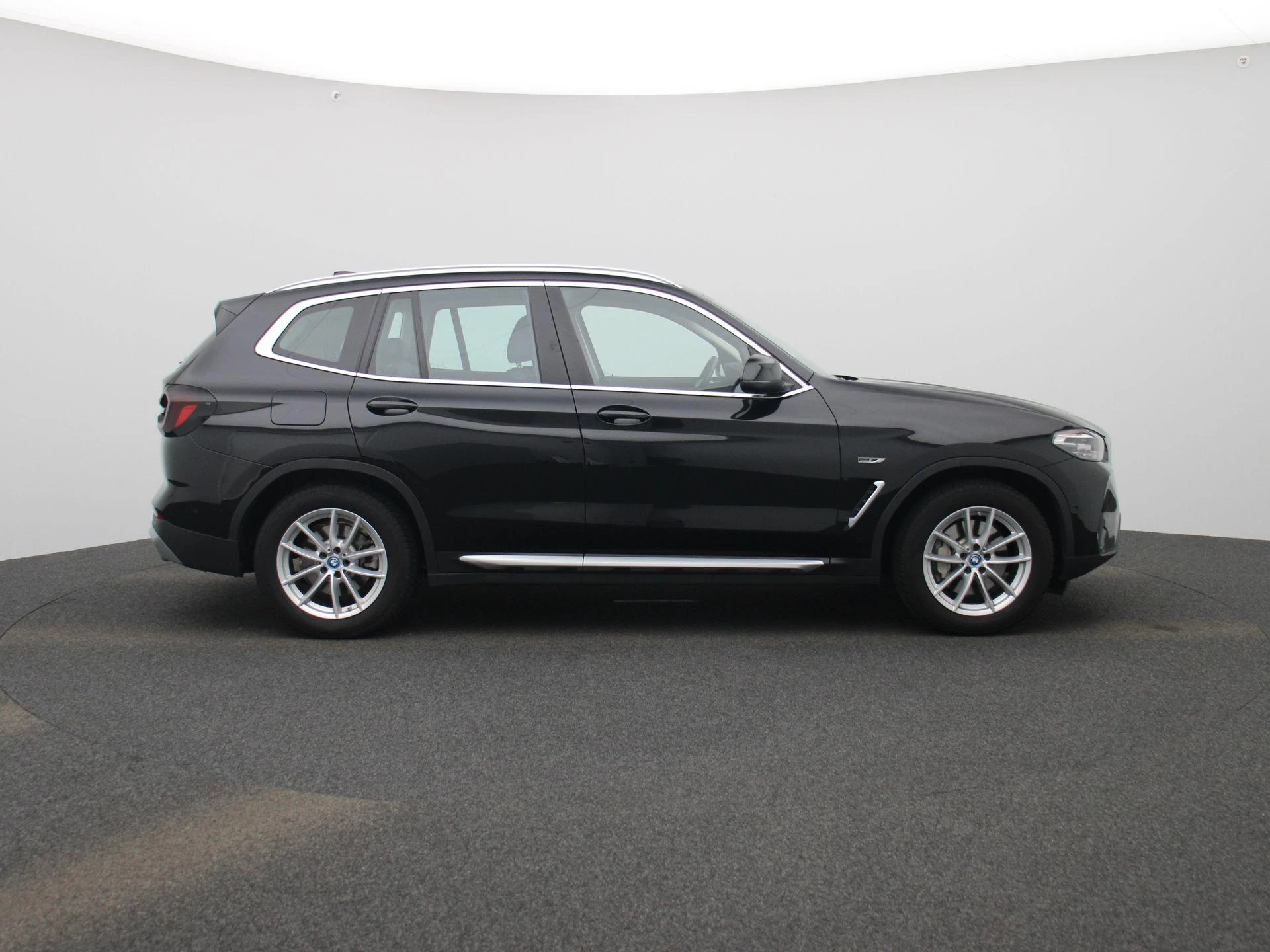 BMW X3 xDrive30e (120 kW)