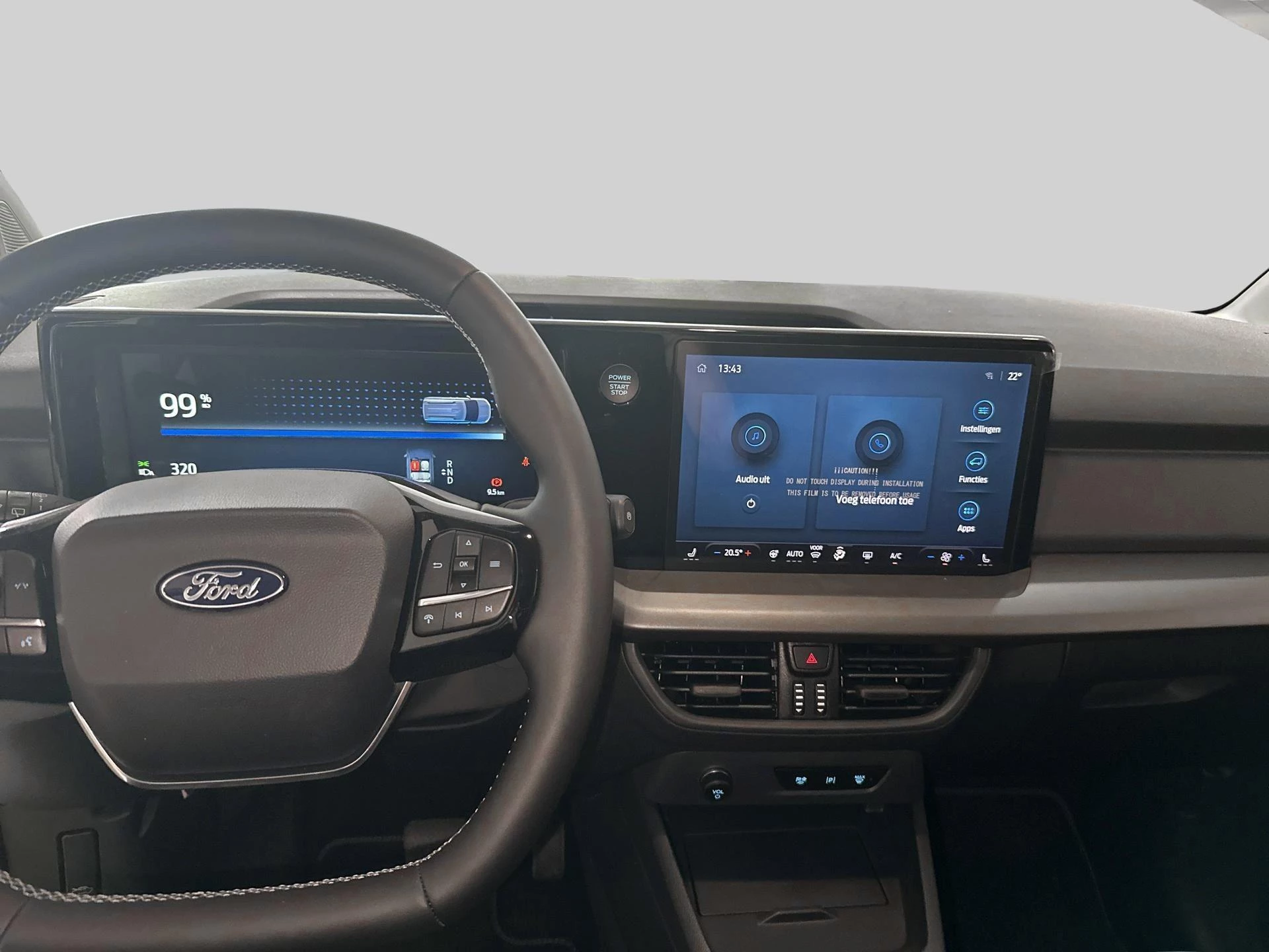 Ford-Tourneo Courier-image-12