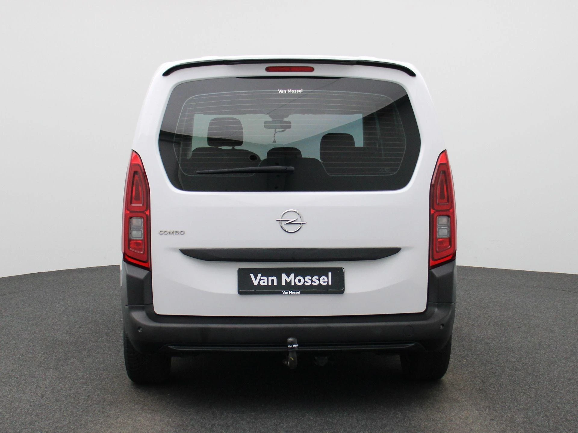 Opel-Combo Life-image-4