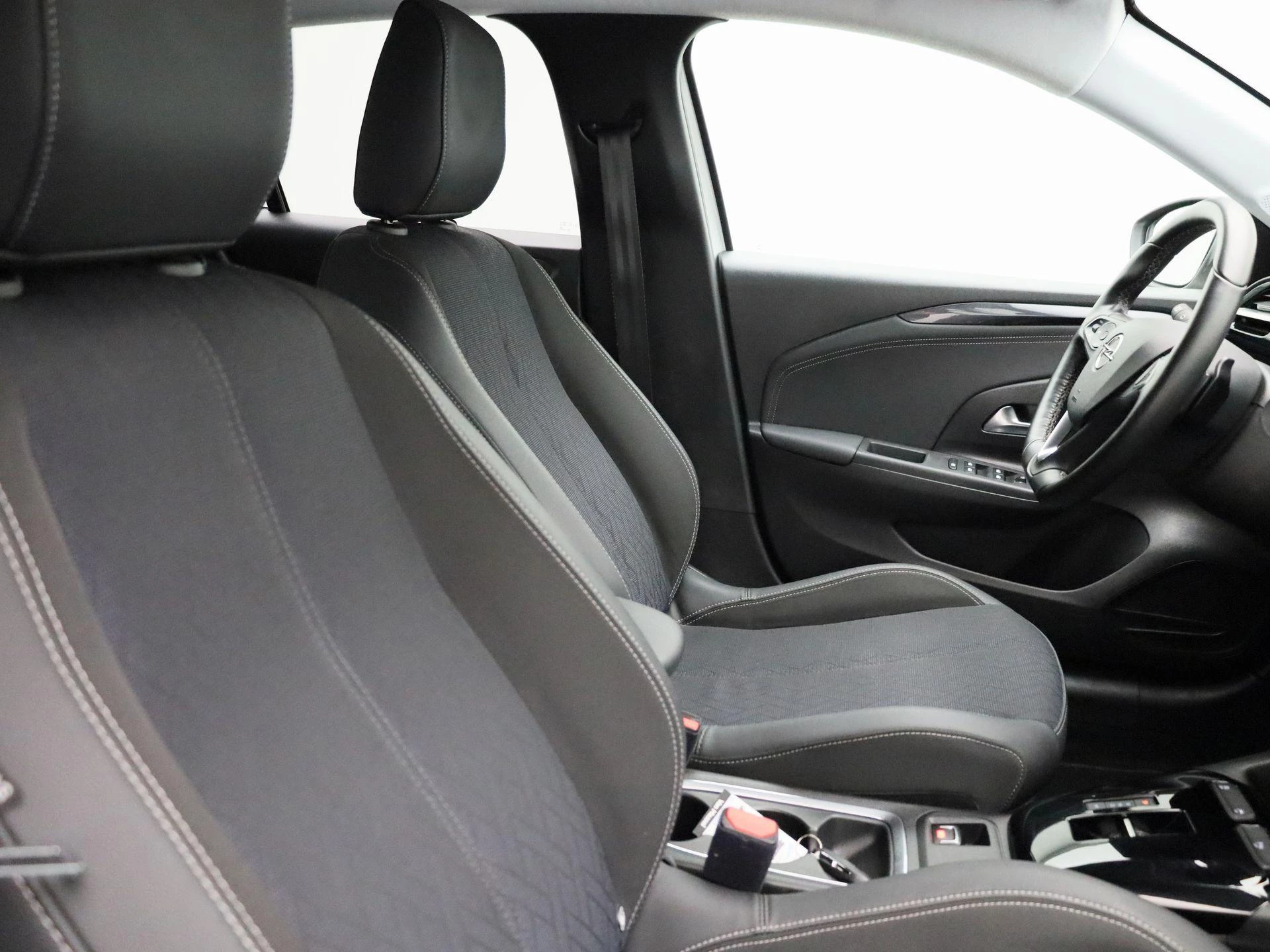 Opel-Corsa-image-29