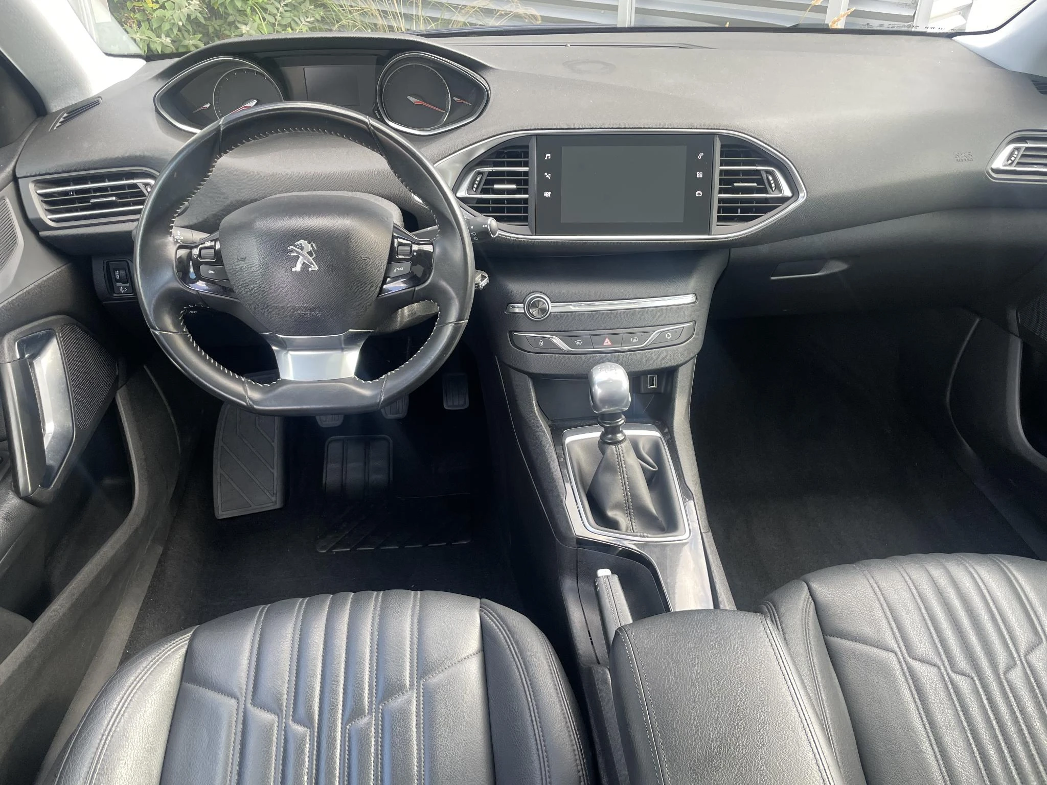 Peugeot-308-image-14