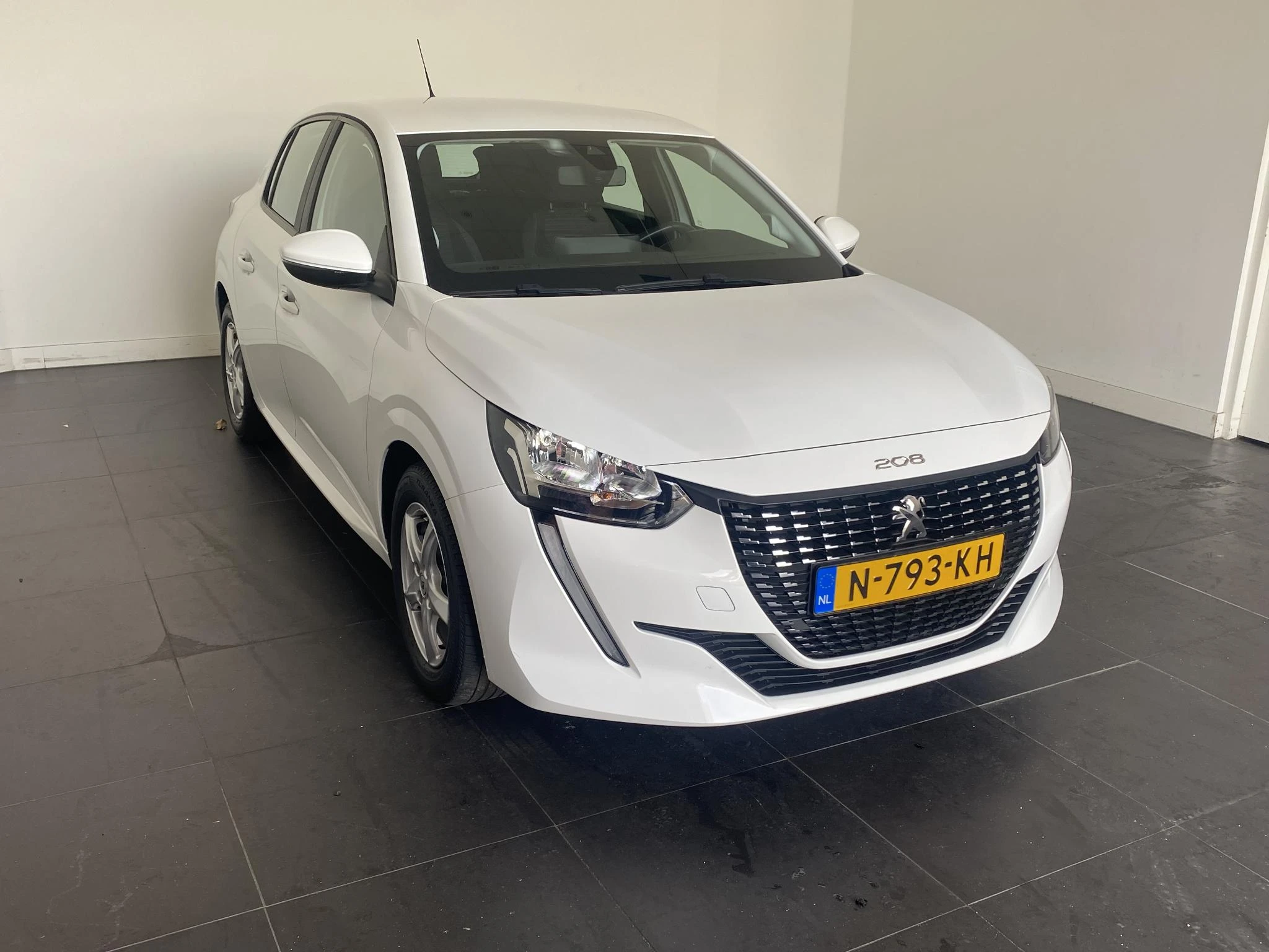 Peugeot-208-image-4