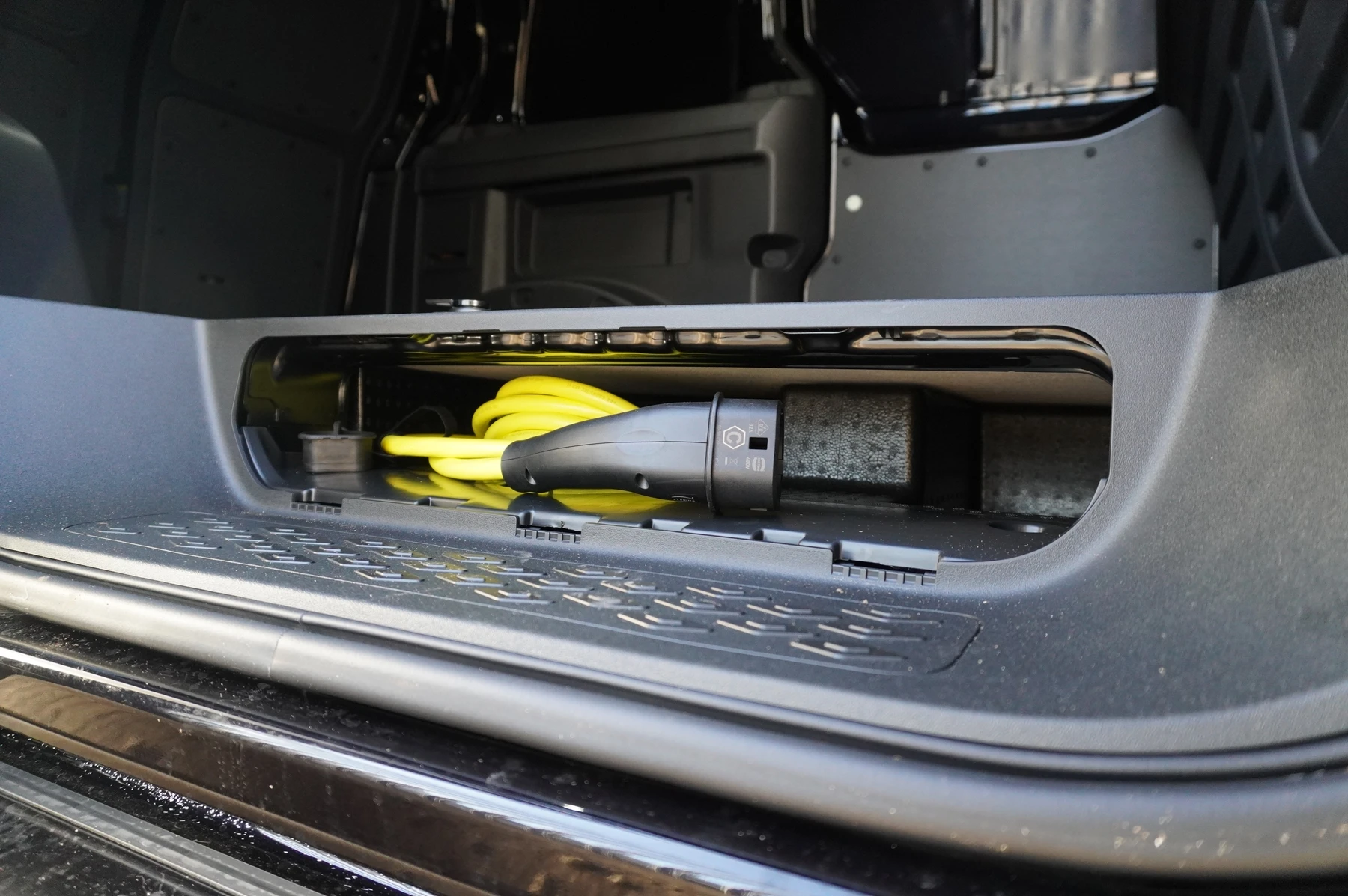 Volkswagen-ID. Buzz-image-34