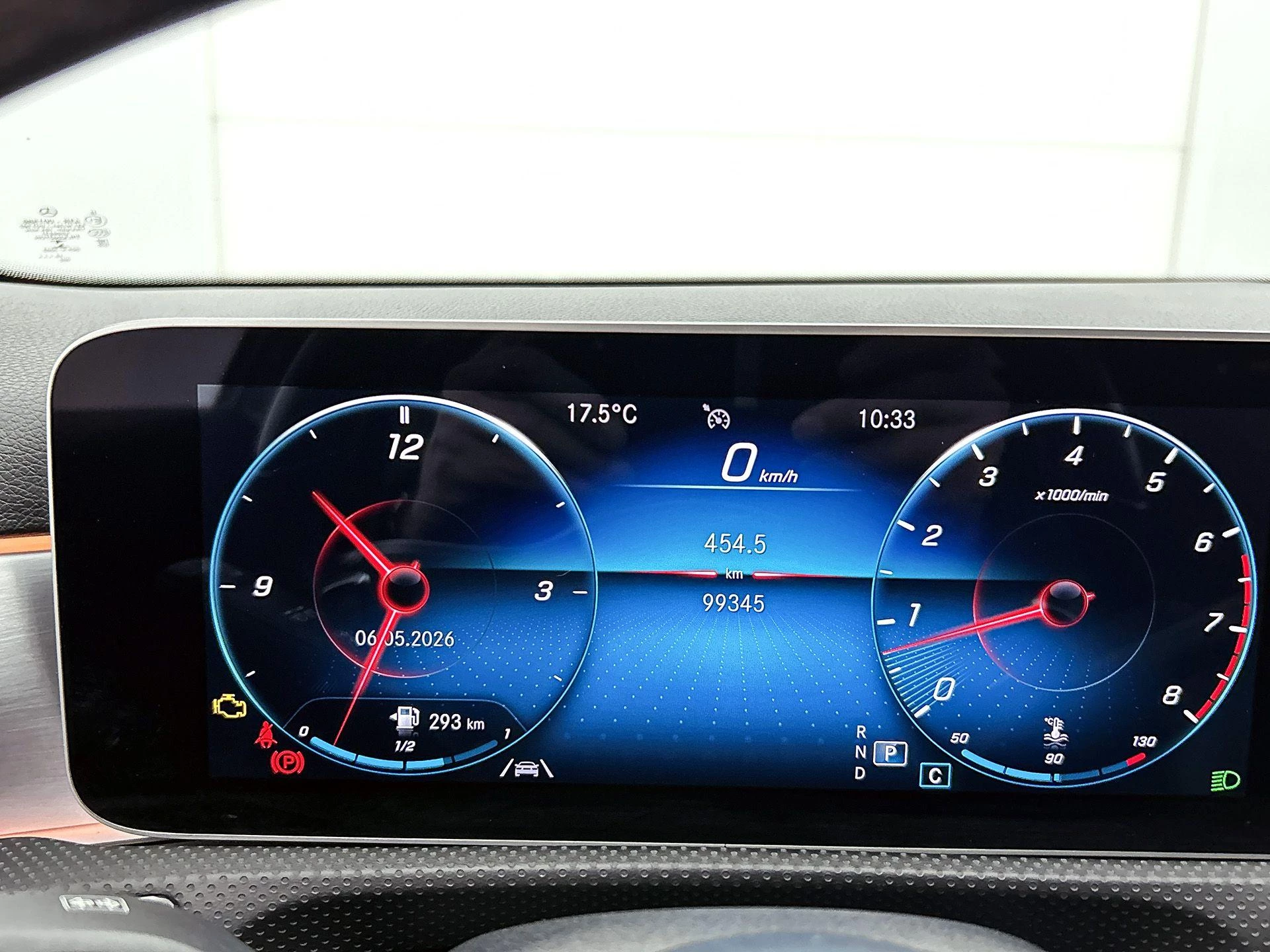 Mercedes-Benz-A-Klasse-image-20