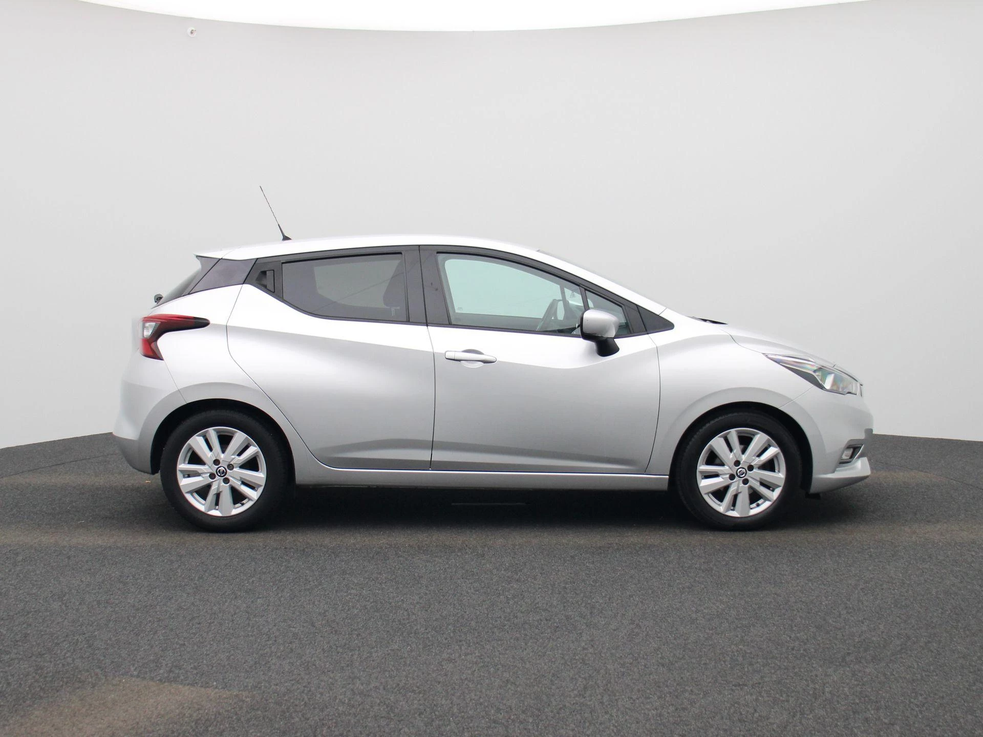 Nissan-Micra-image-5