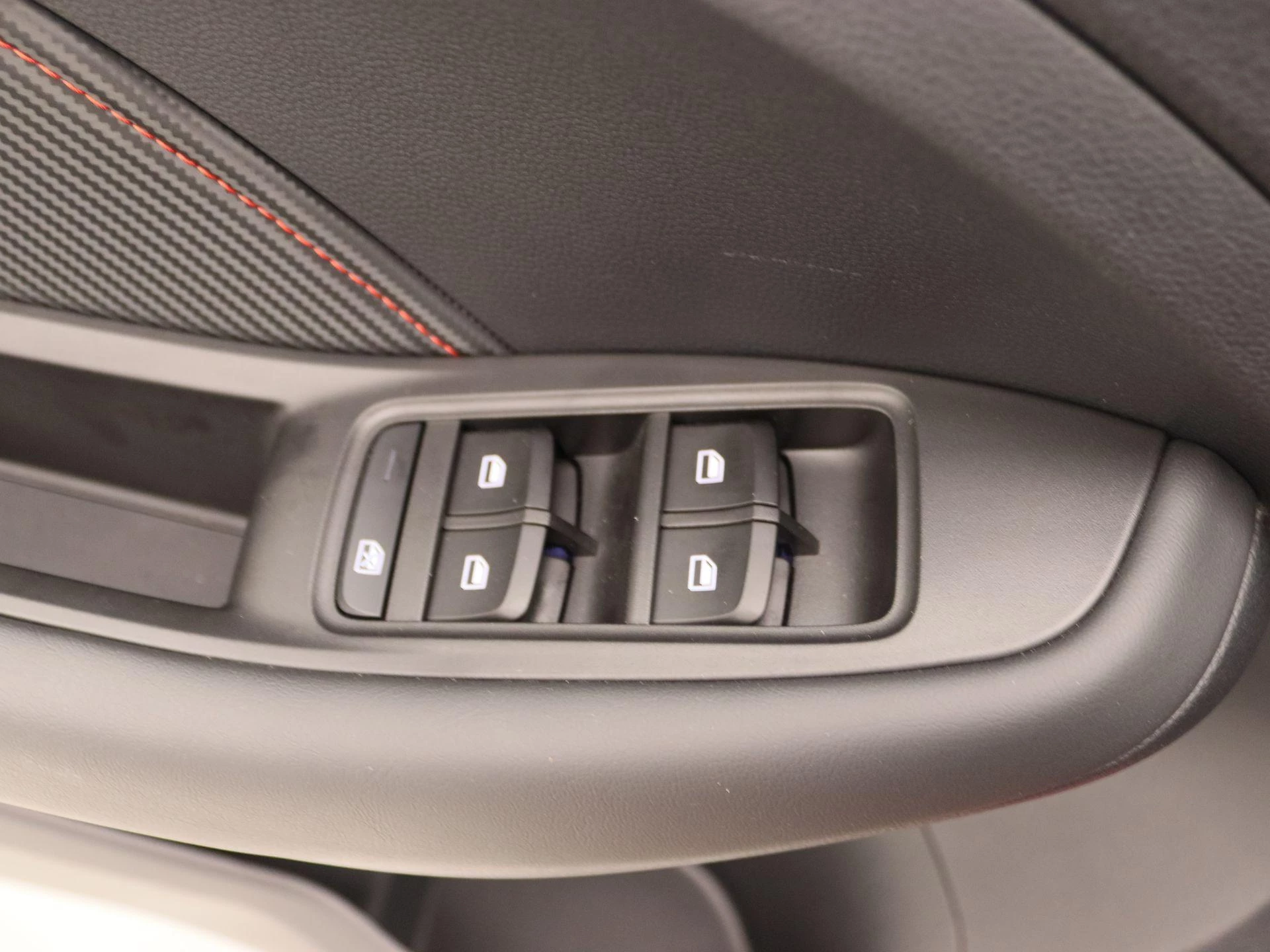 MG ZS EV Long Range Luxury 70 kWh