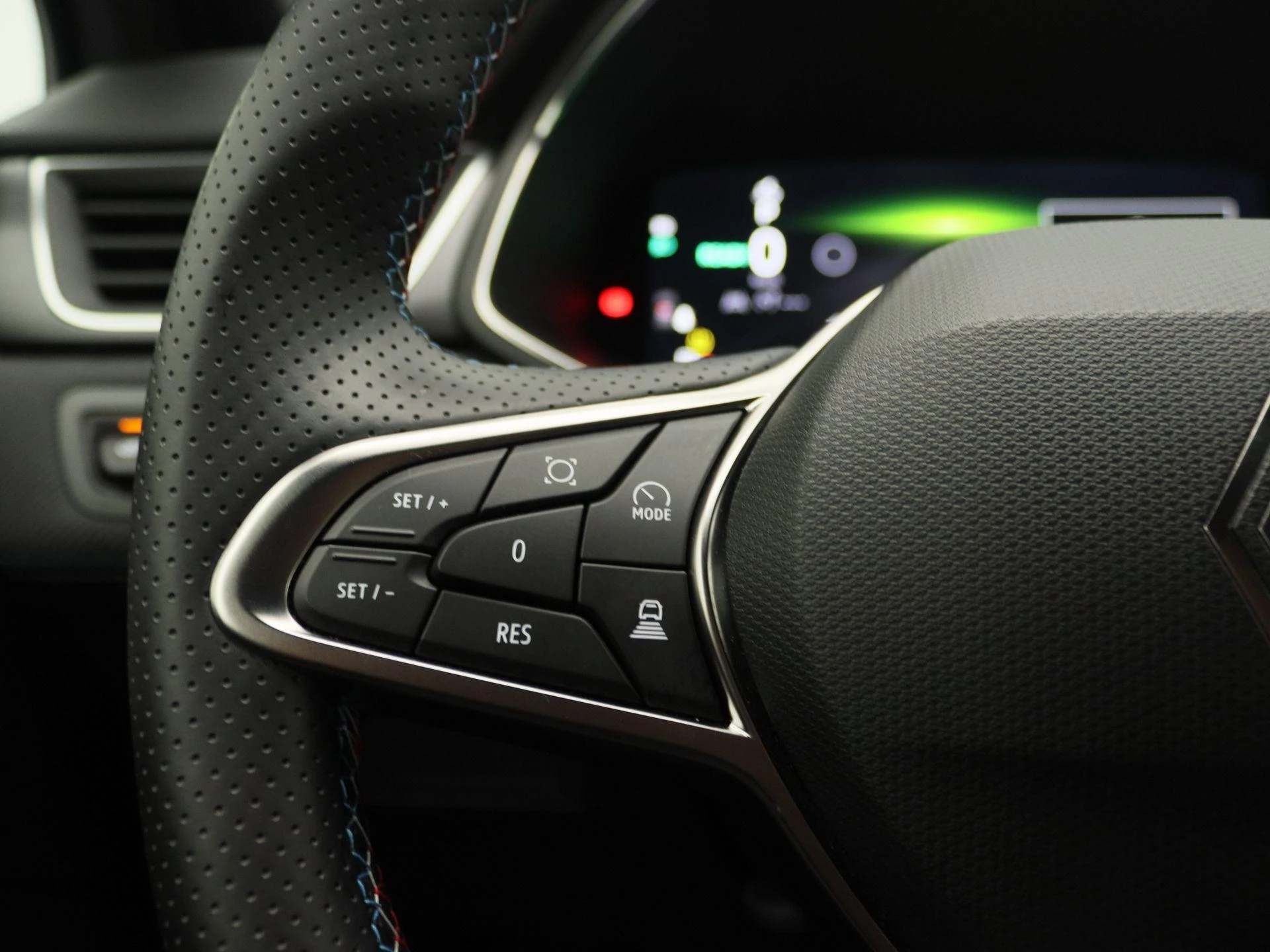 Renault-Captur-image-18