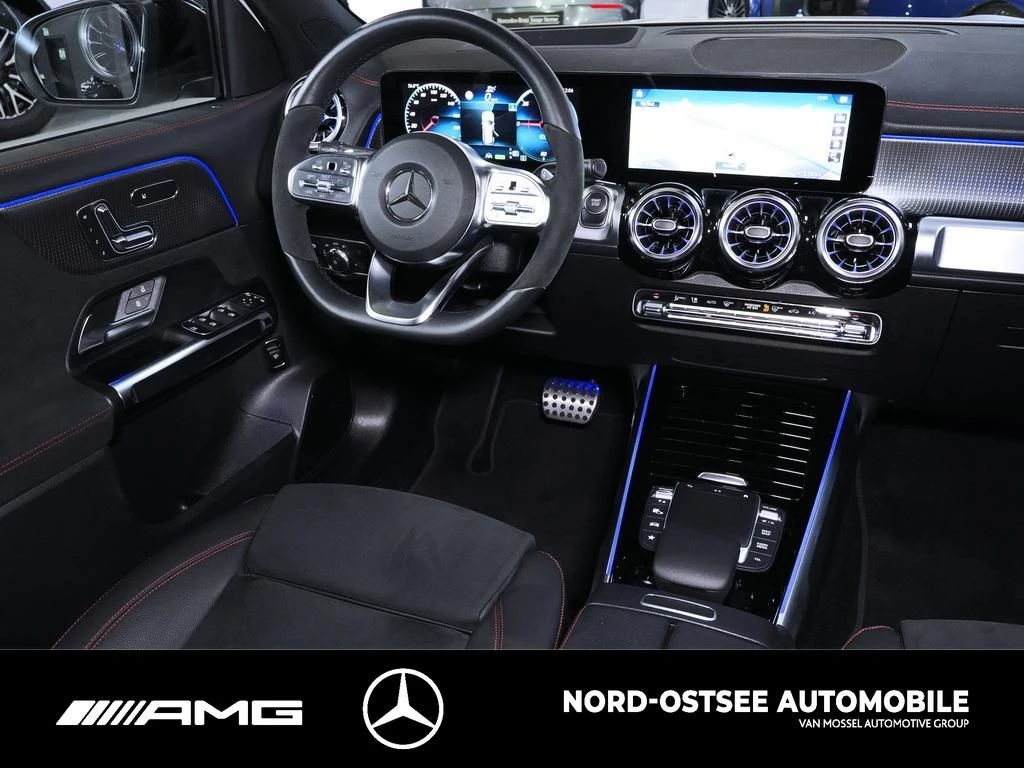 Mercedes-Benz EQB 300 4M AMG NIGHT PANO SHZ LED ACC HUD PDC AMG Line