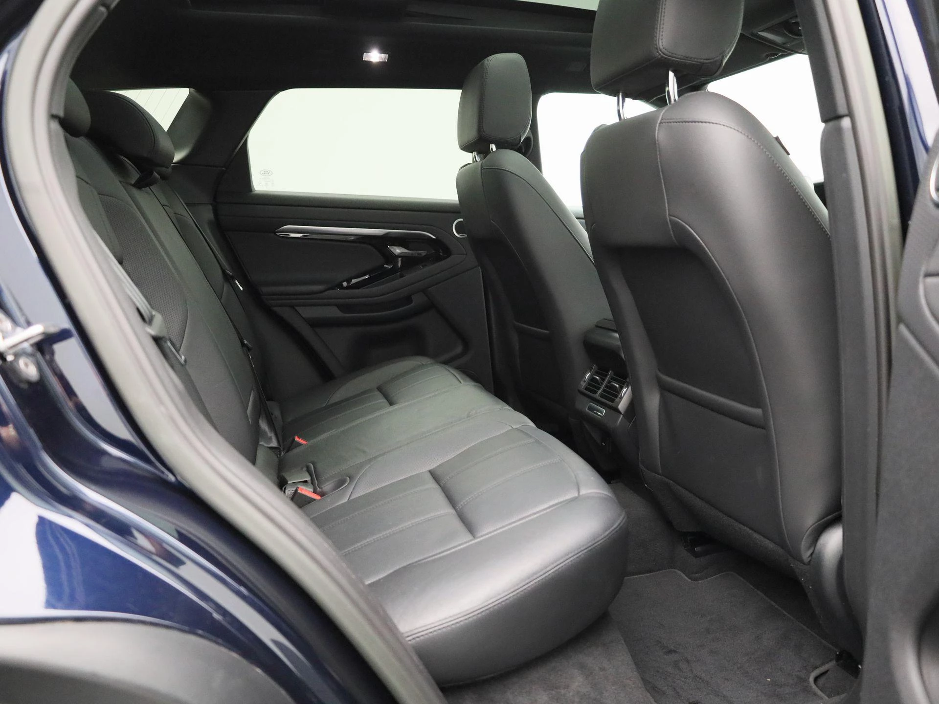 Land Rover Range Rover Evoque D165 MHEV AWD Auto R-Dynamic