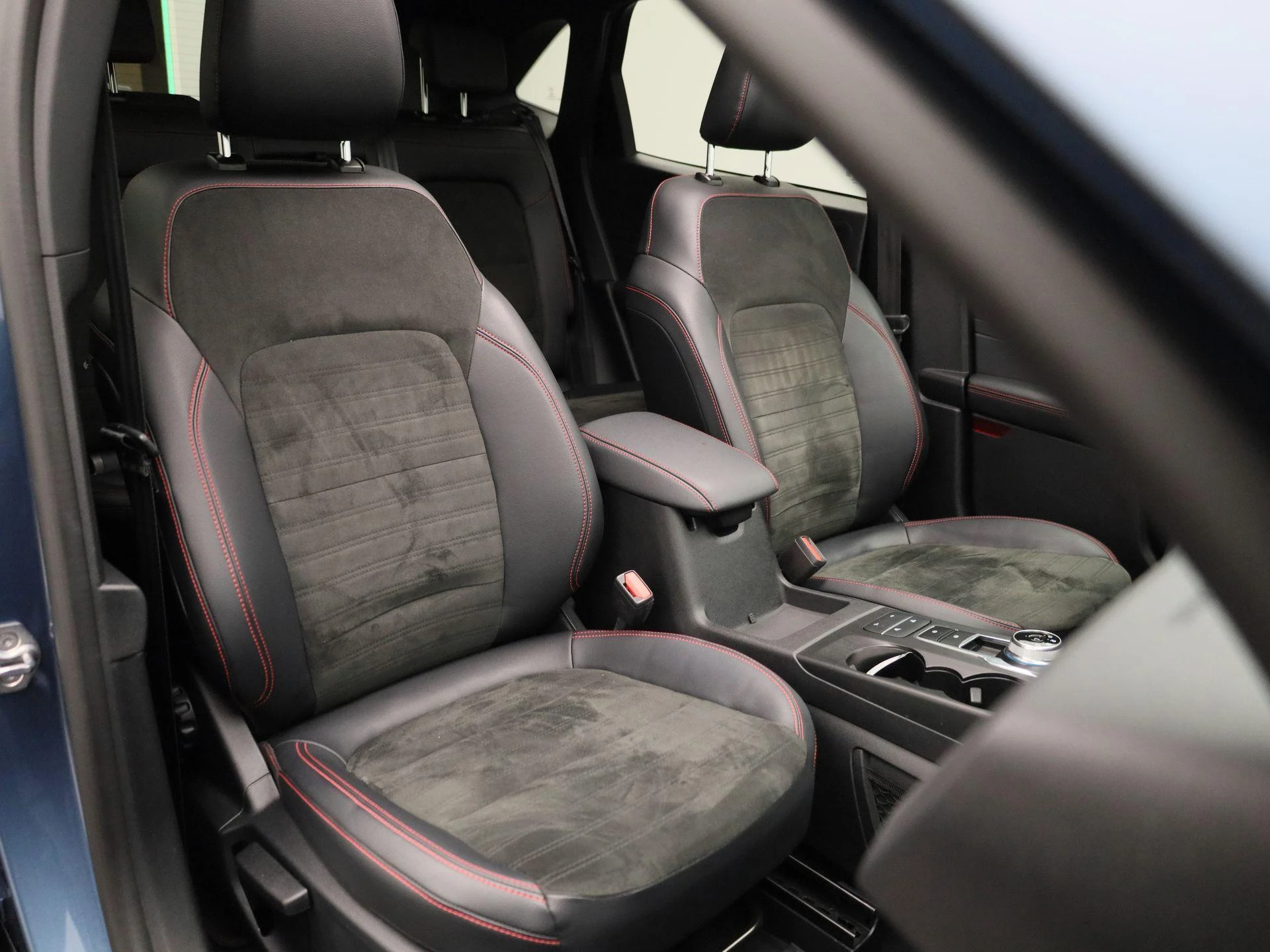 Ford-Kuga-image-44