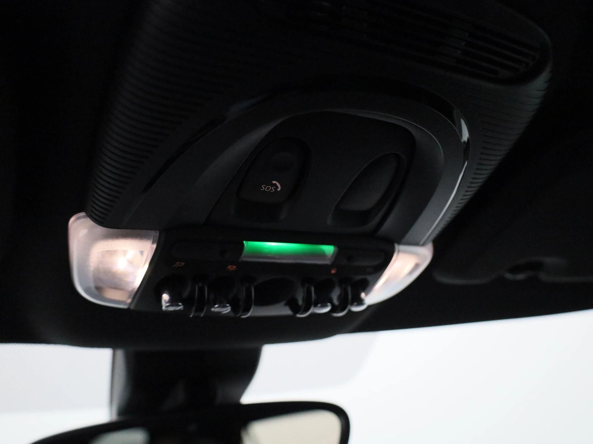 MINI-Countryman-image-28