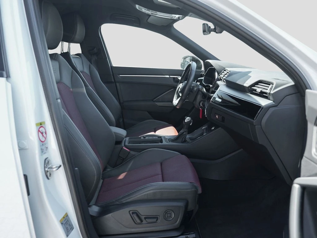 Audi-Q3-image-7