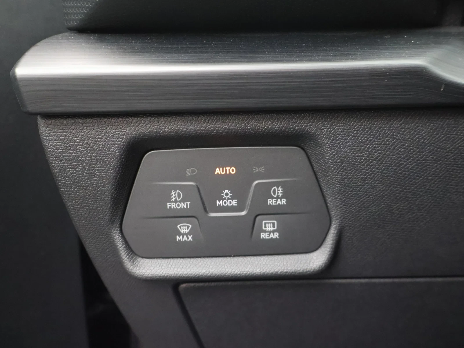 CUPRA Leon Sportstourer ST e-Hybrid (PHEV) Leon Break PHEV 1.4TSI 204PK *AUTOMAAT*CAMERA*LEDER*SPORTZETELS*CRUISE*VIRTUAL COCKPIT*PDC*...*