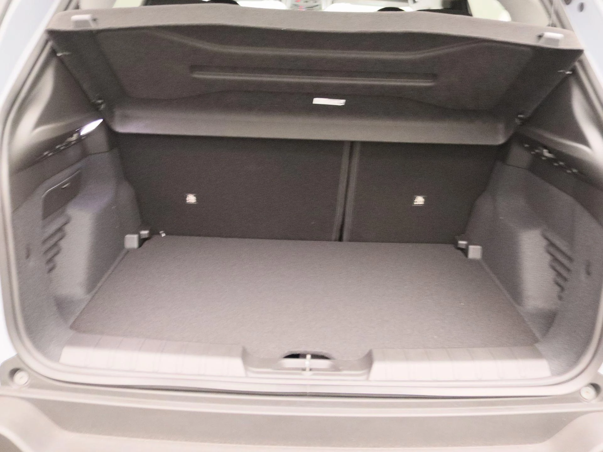 Jeep Avenger 1.2 e-Hybrid Summit