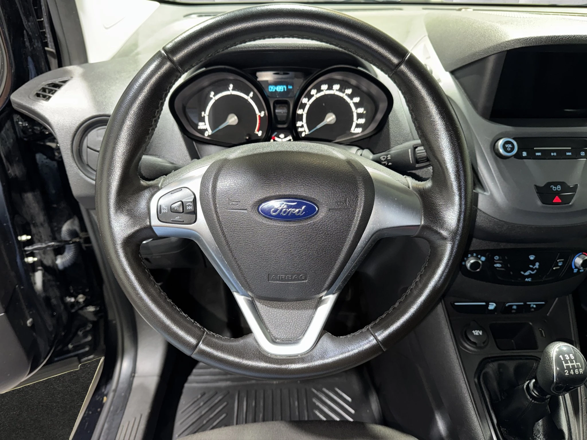 Ford Transit Courier Trend