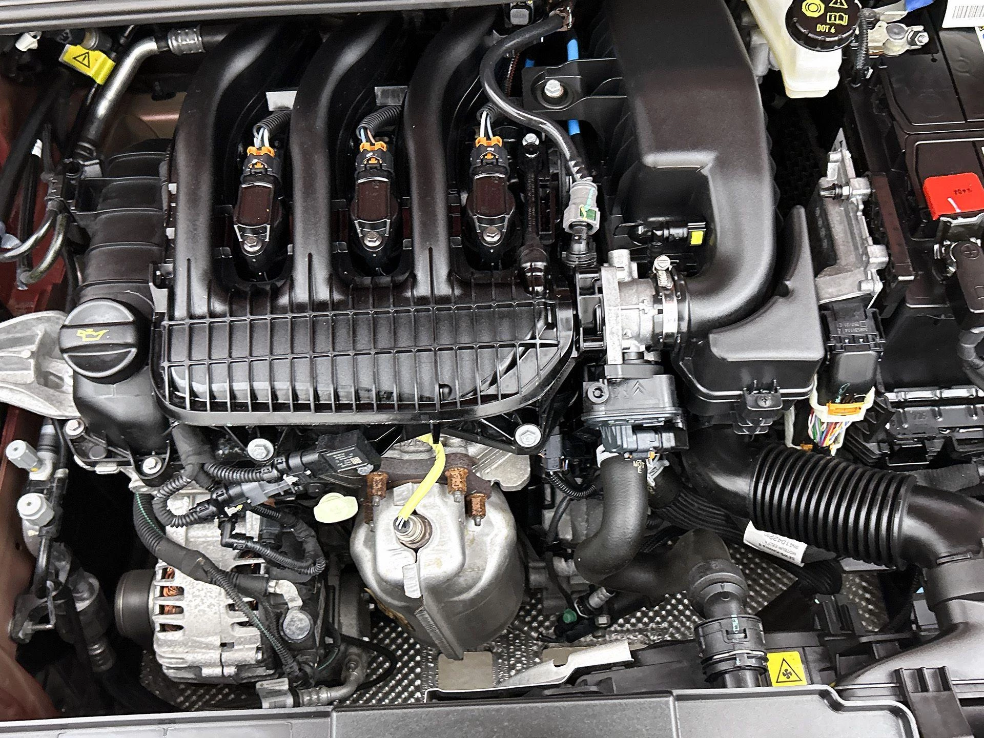 Peugeot-208-image-23