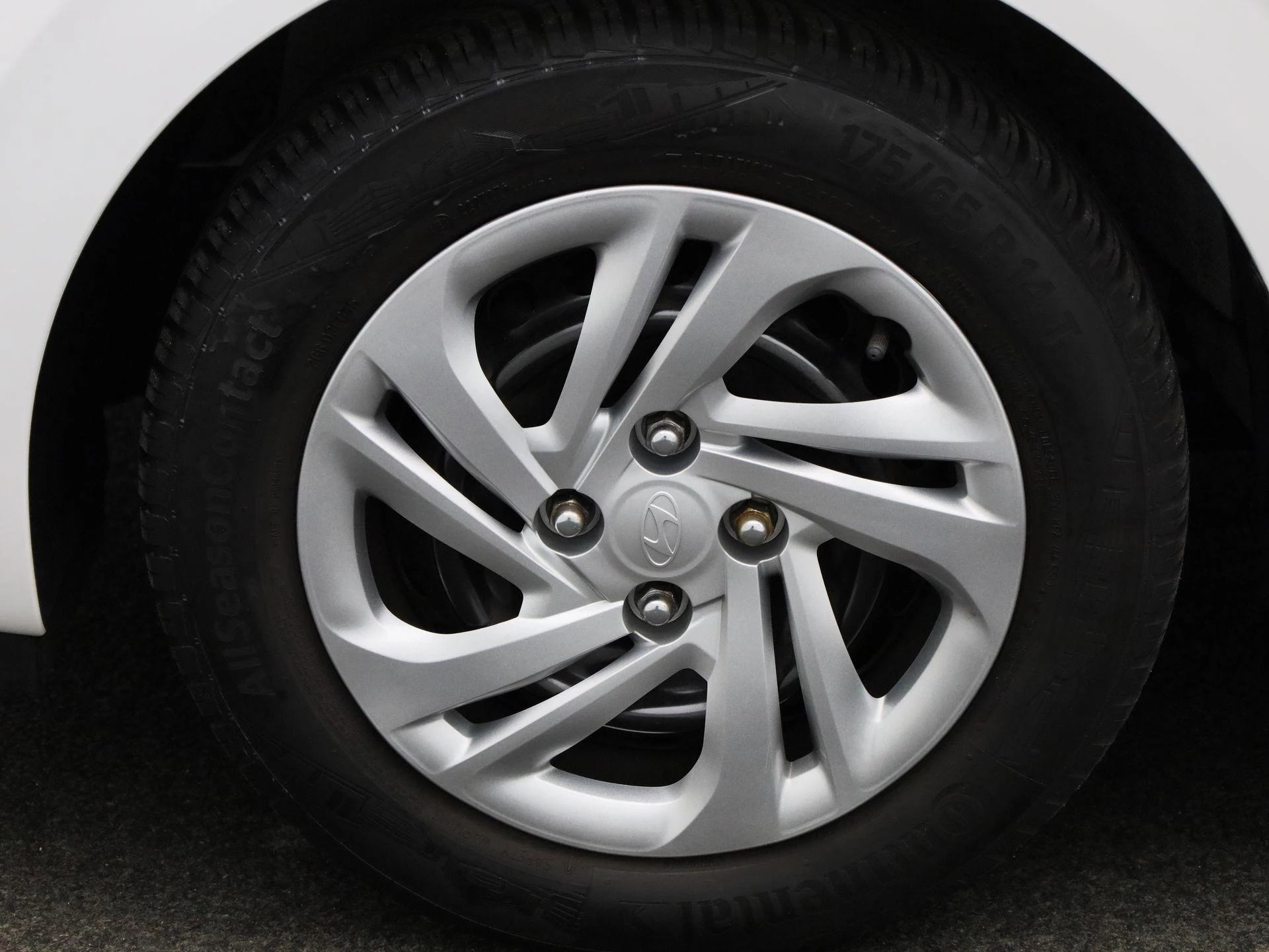 Hyundai-i10-image-11