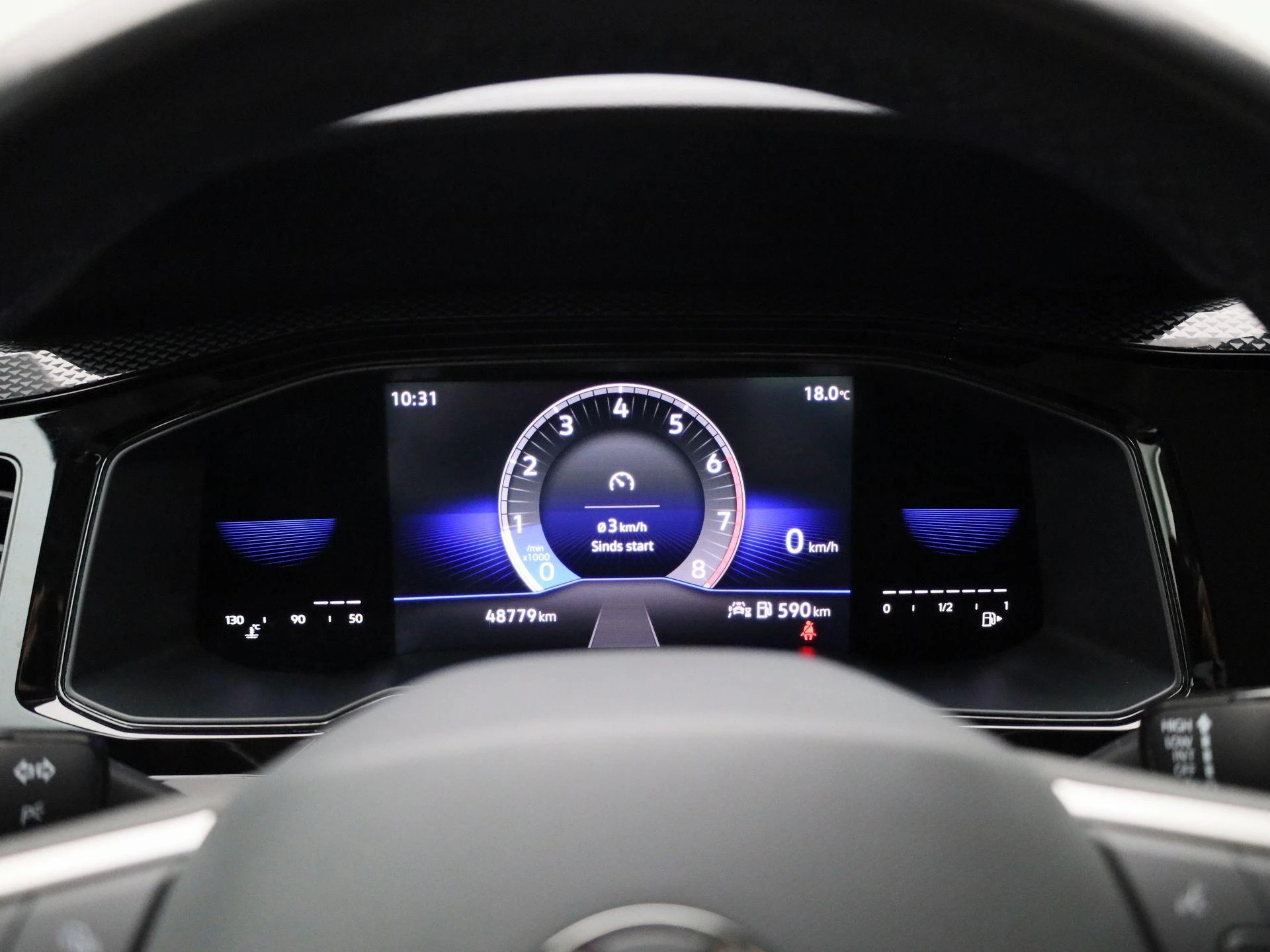 Volkswagen-Taigo-image-12