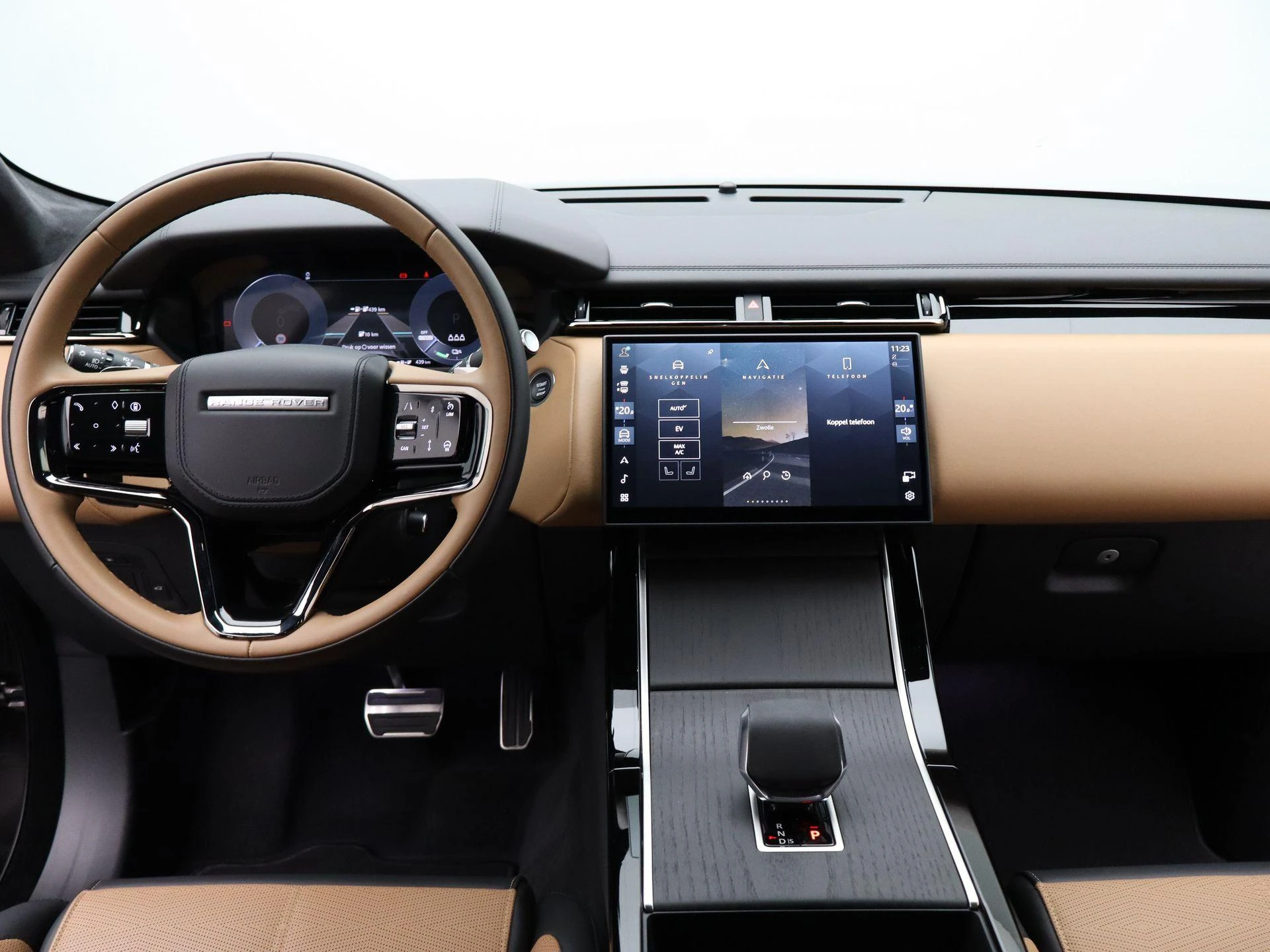 Land Rover-Range Rover Velar-image-8