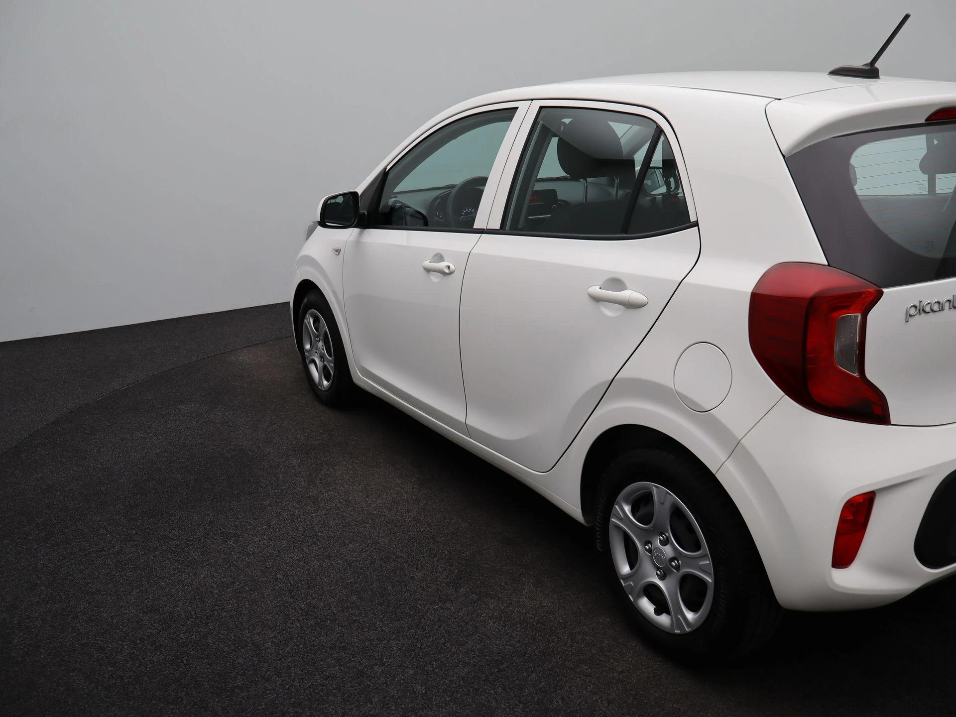 Kia-Picanto-image-32