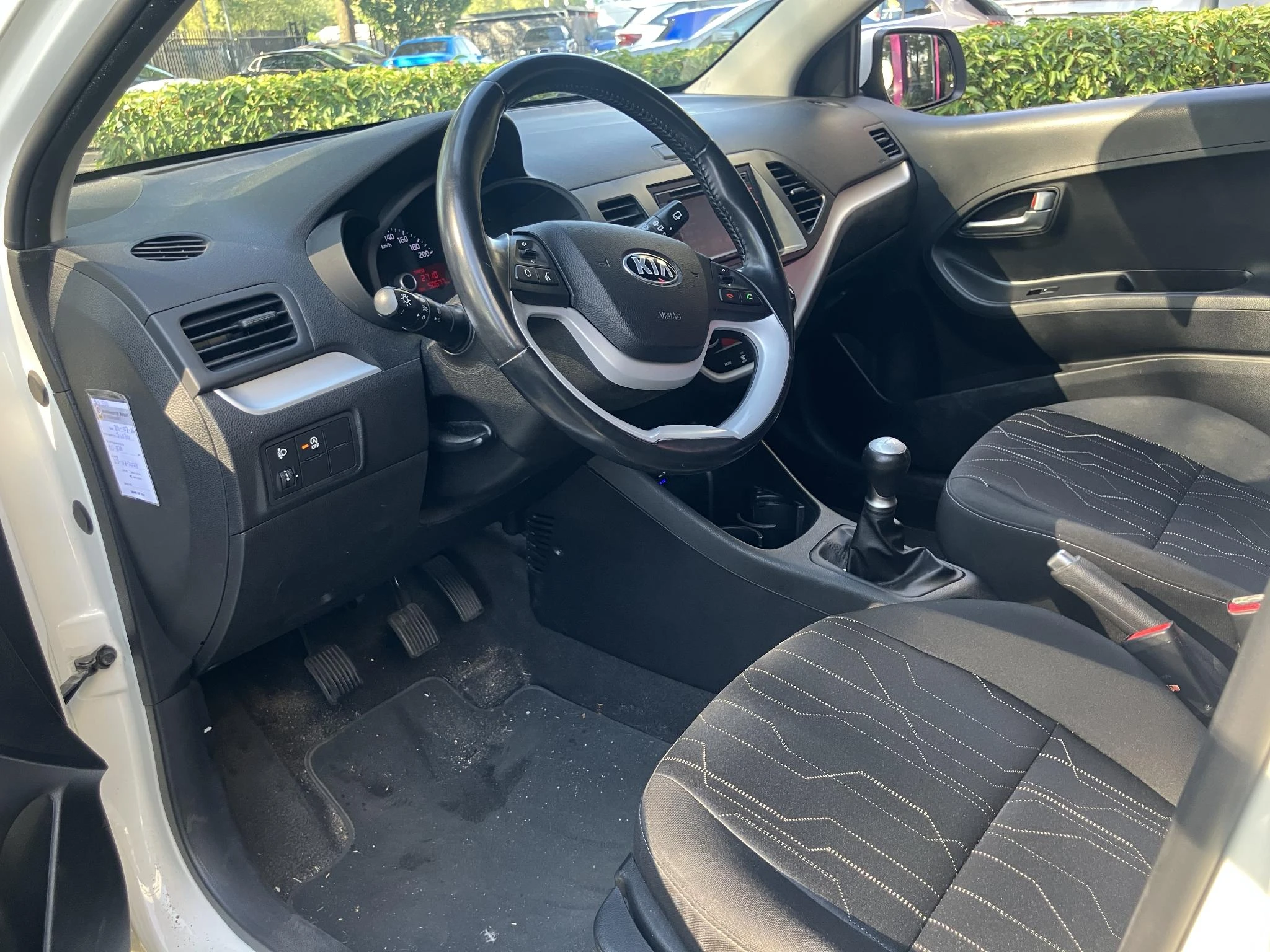 Kia-Picanto-image-2