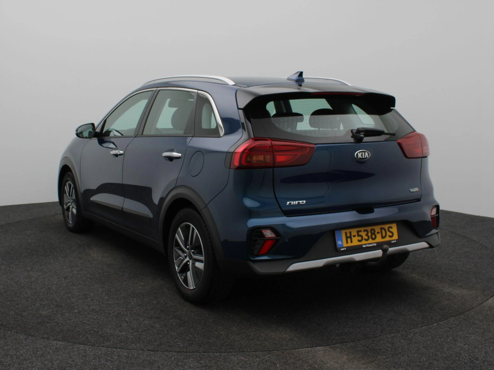 Kia-Niro-image-1