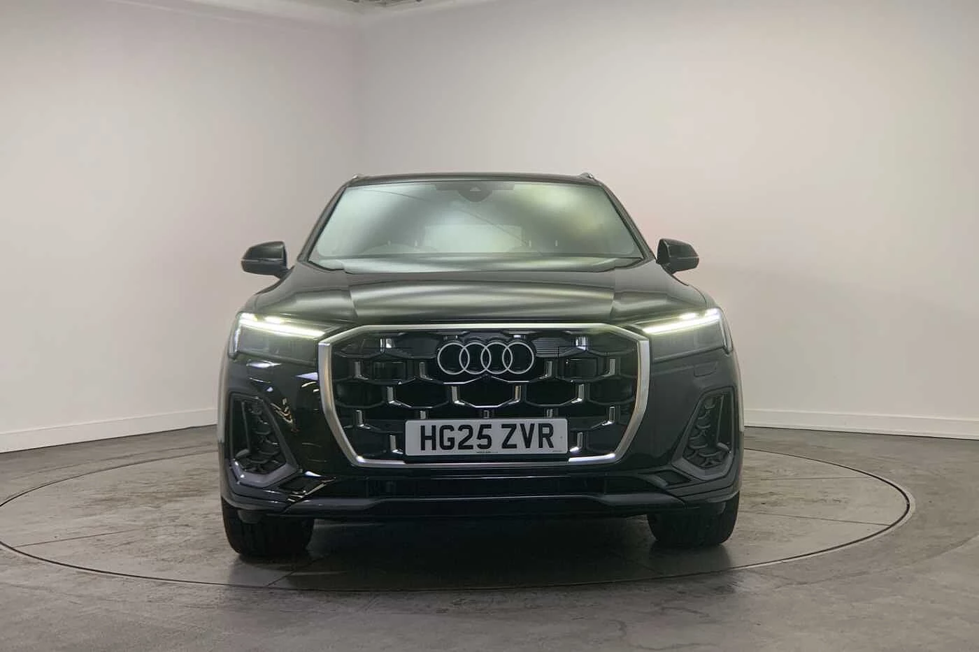 Audi-Q7-image-6