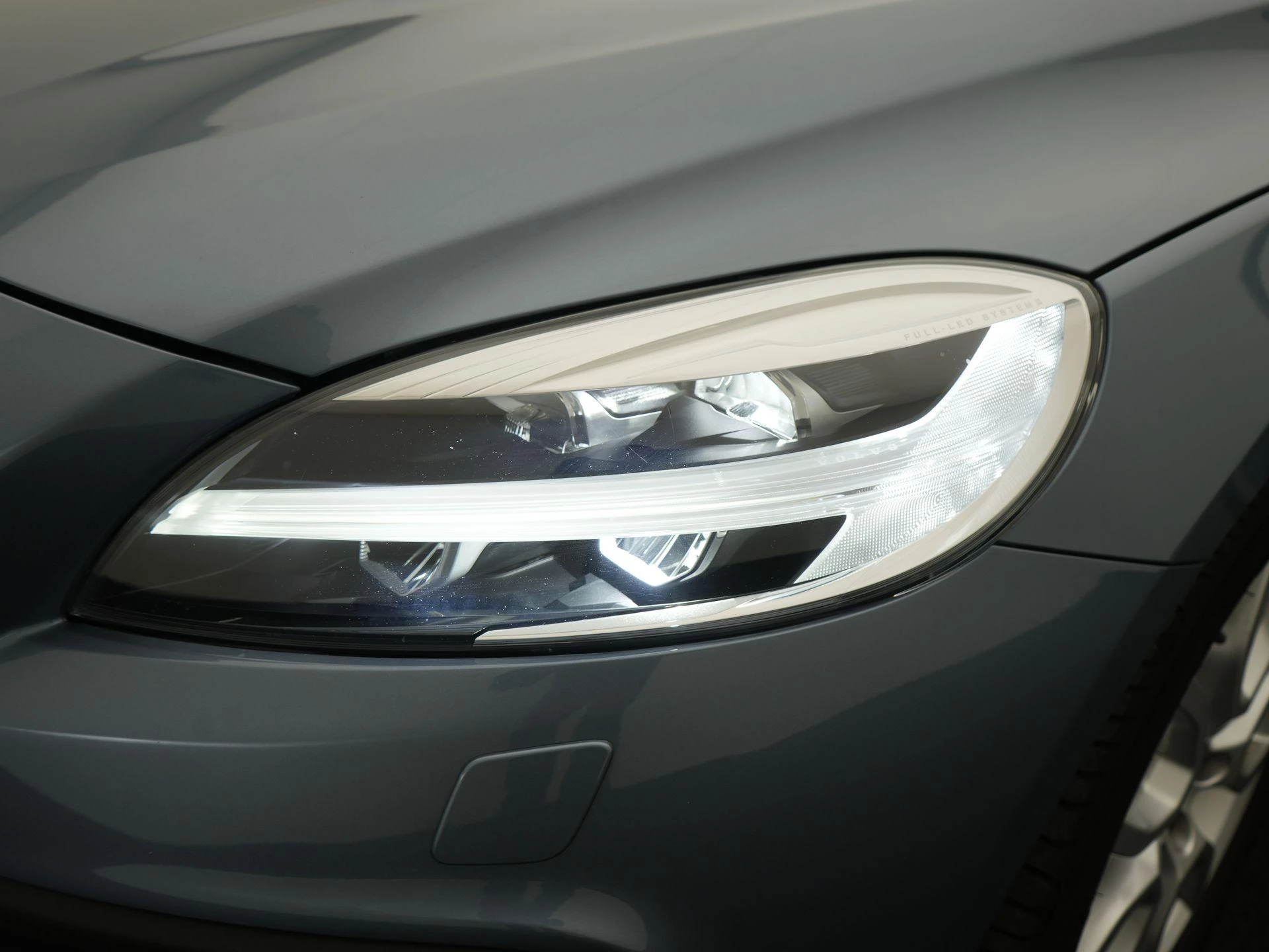 Volvo V40 Cross Country 1.5 T3 Edition+