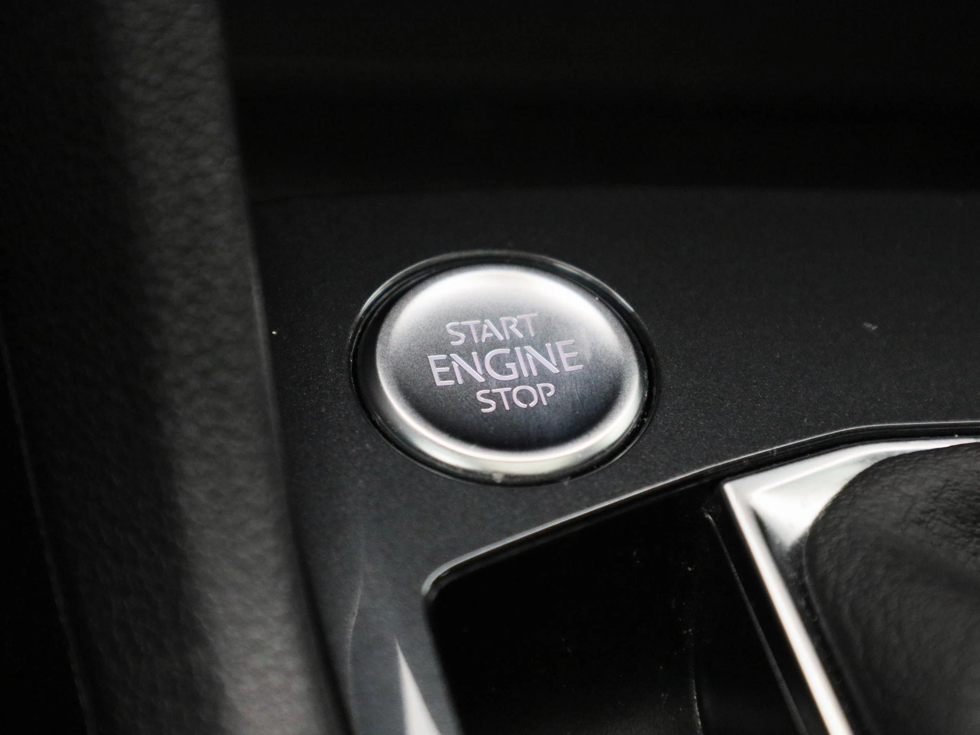 Volkswagen Tiguan 1.4 TSI eHybrid R-Line Business+ 245 PK|