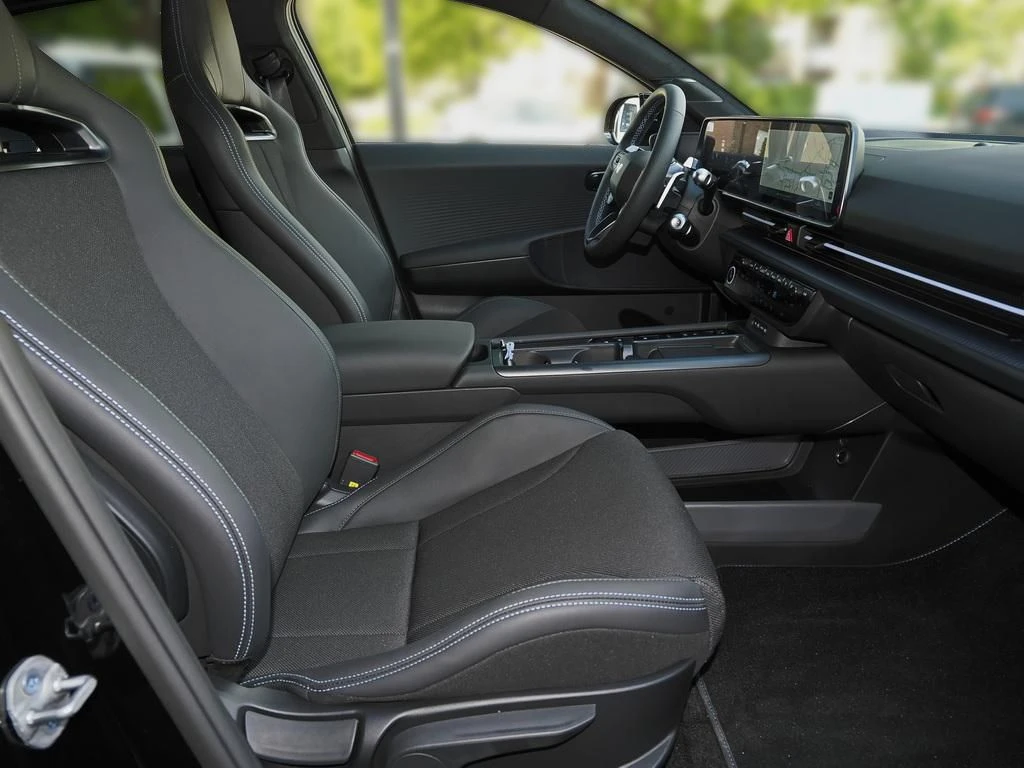 Hyundai-IONIQ 6-image-18