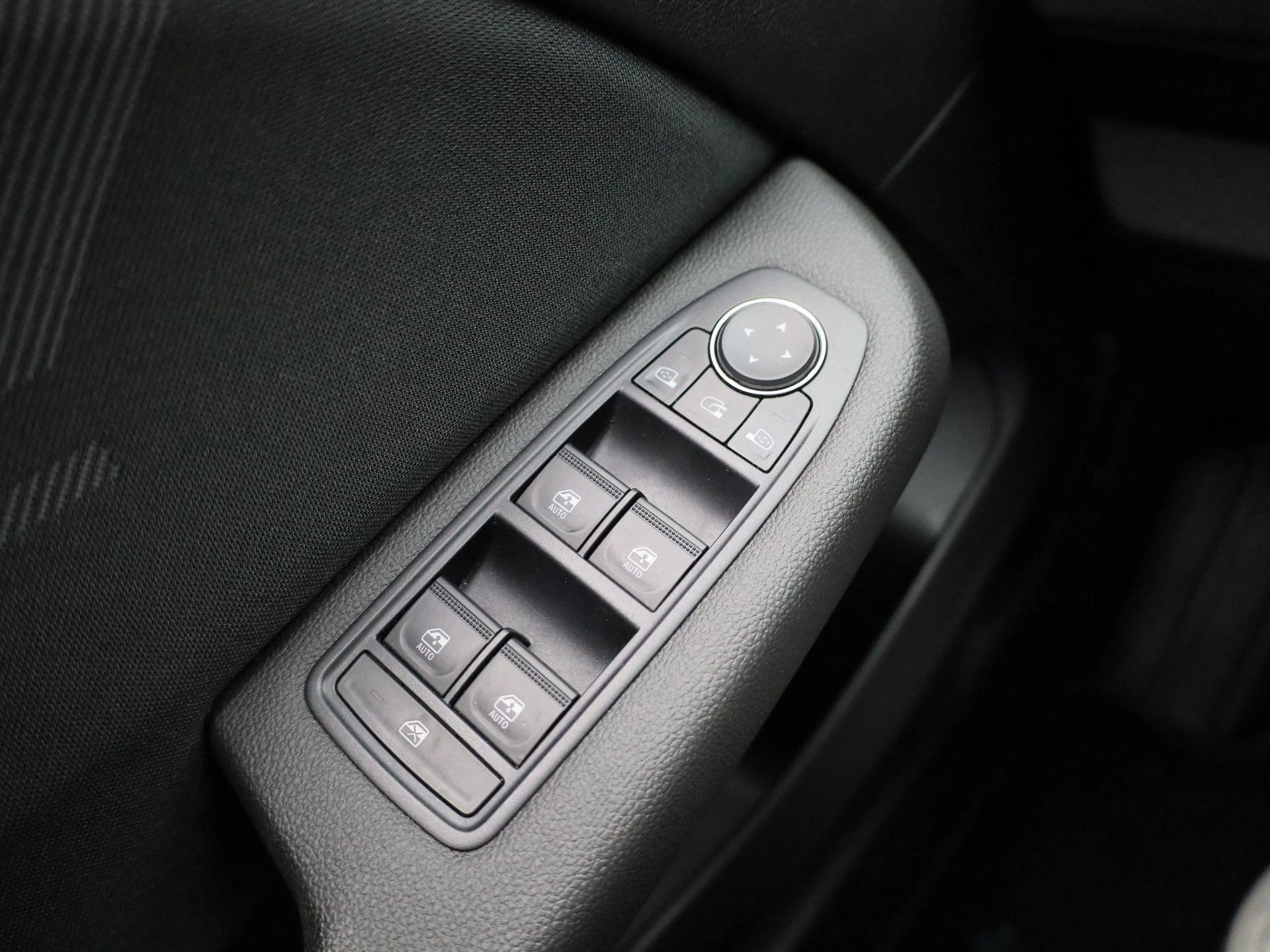 Renault-Clio-image-20
