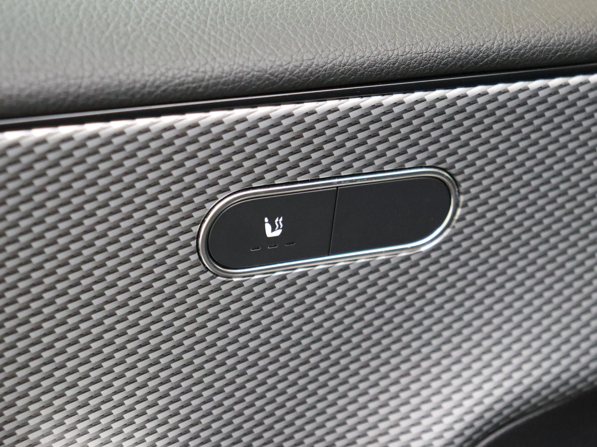 Mercedes-Benz-A-Klasse-image-24