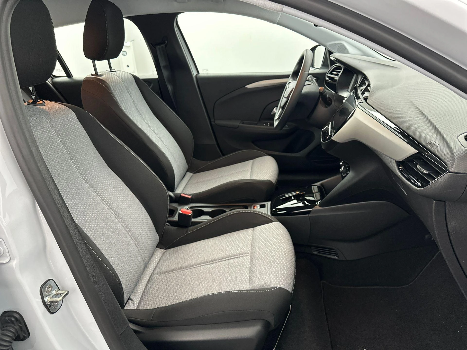 Opel-Corsa-e-image-29