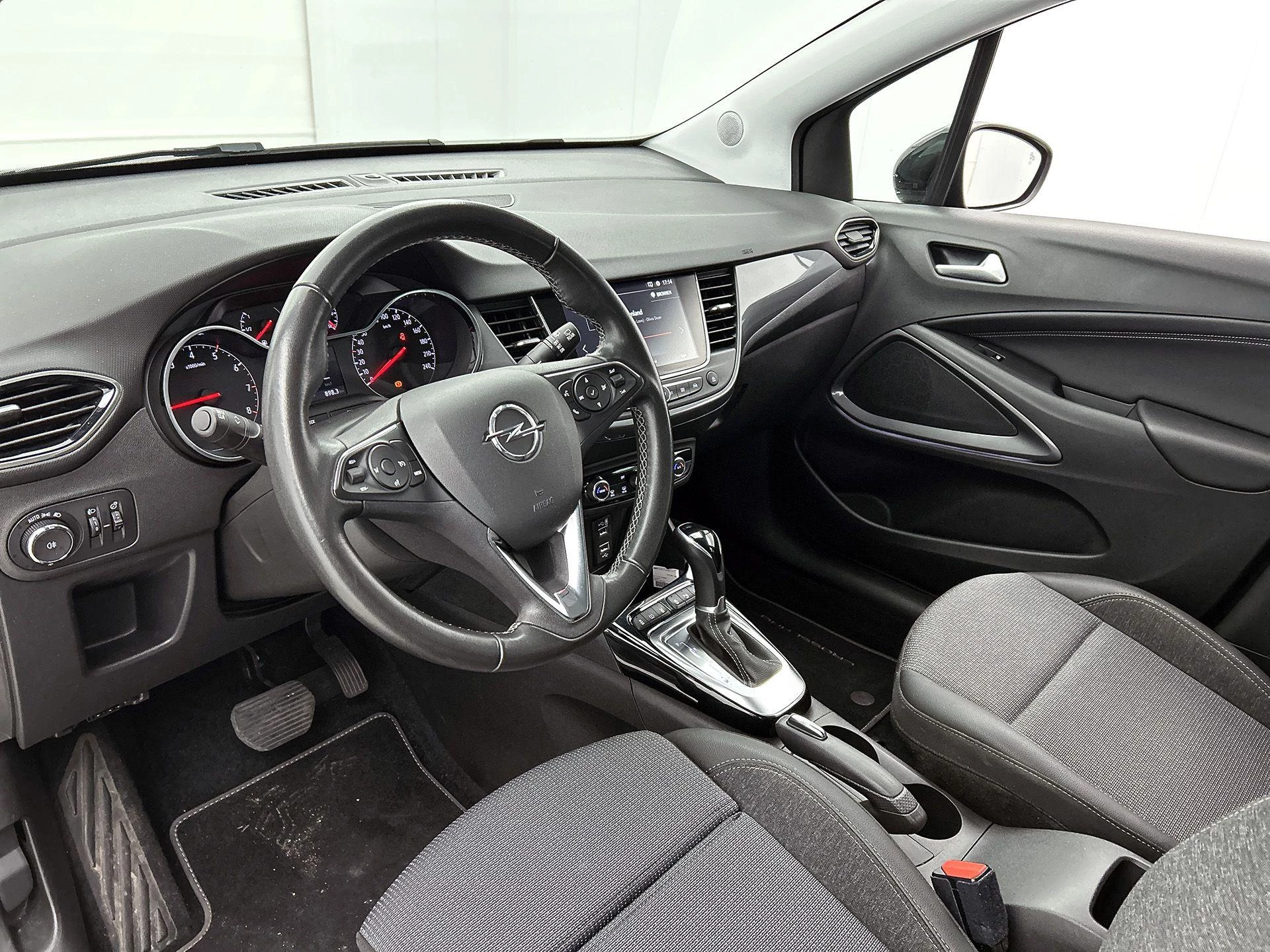 Opel-Crossland-image-18