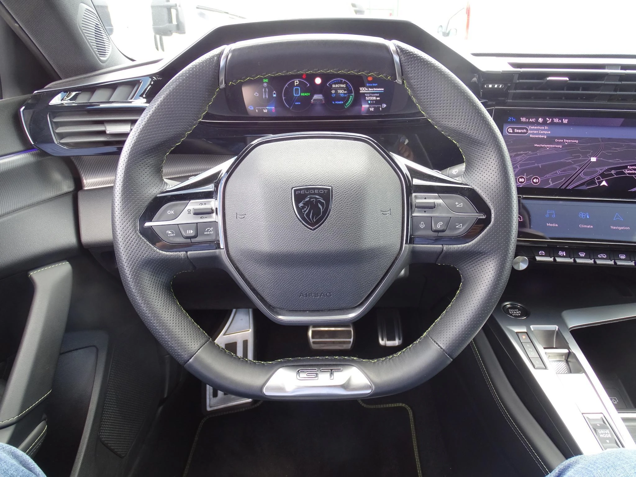 Peugeot 408 1.6 Hybrid 225 S&S EAT8 First Edition